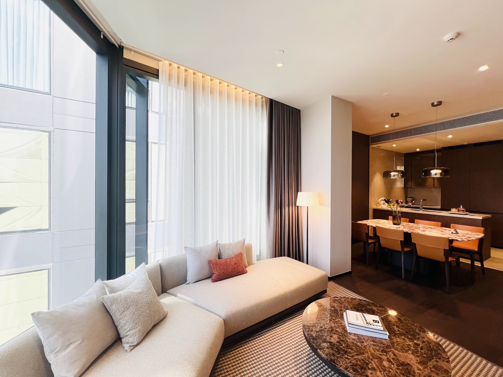 AESTIQ Thonglor