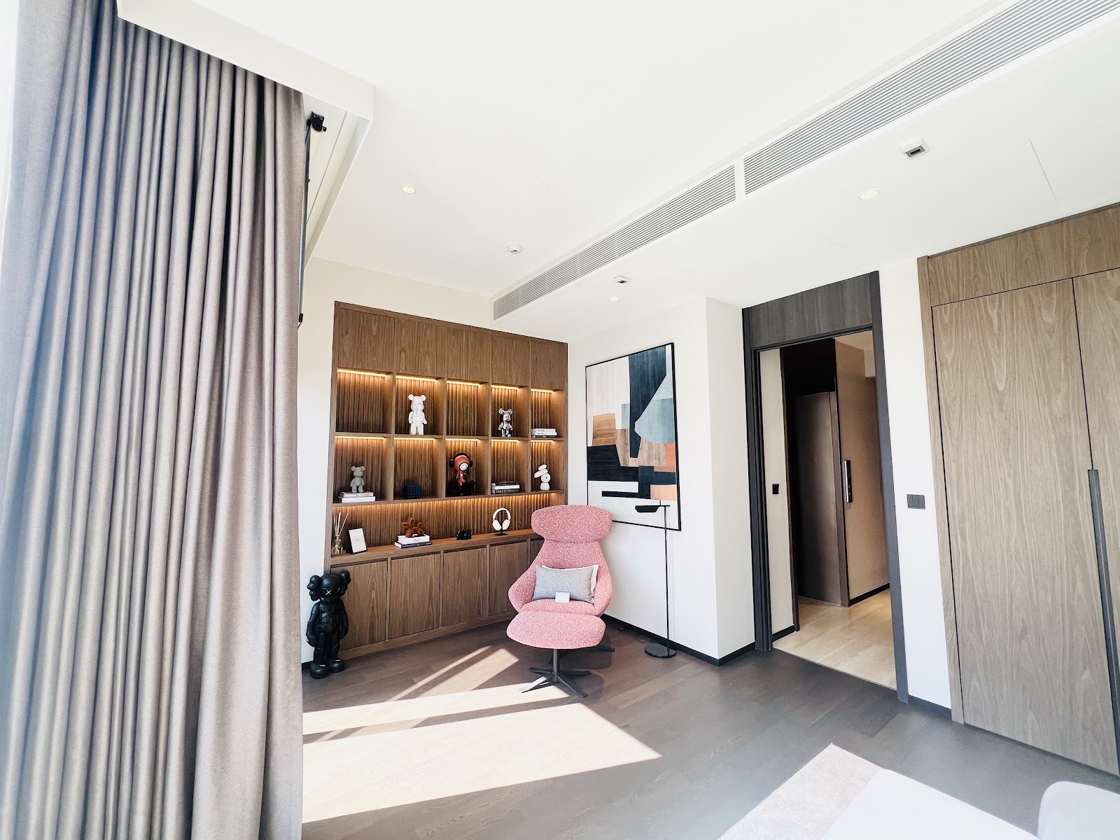 AESTIQ Thonglor