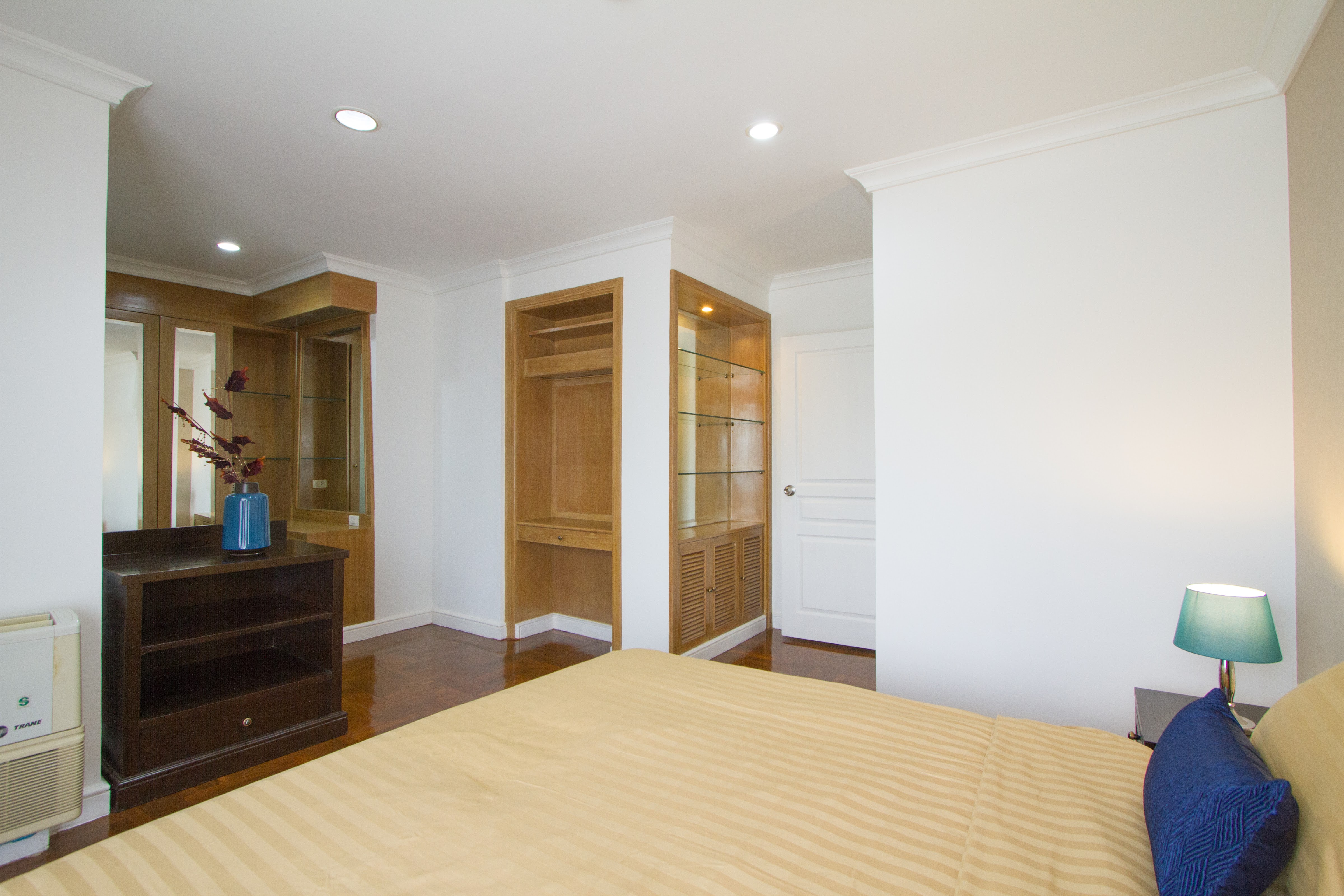 Baan Sawasdee Apartment