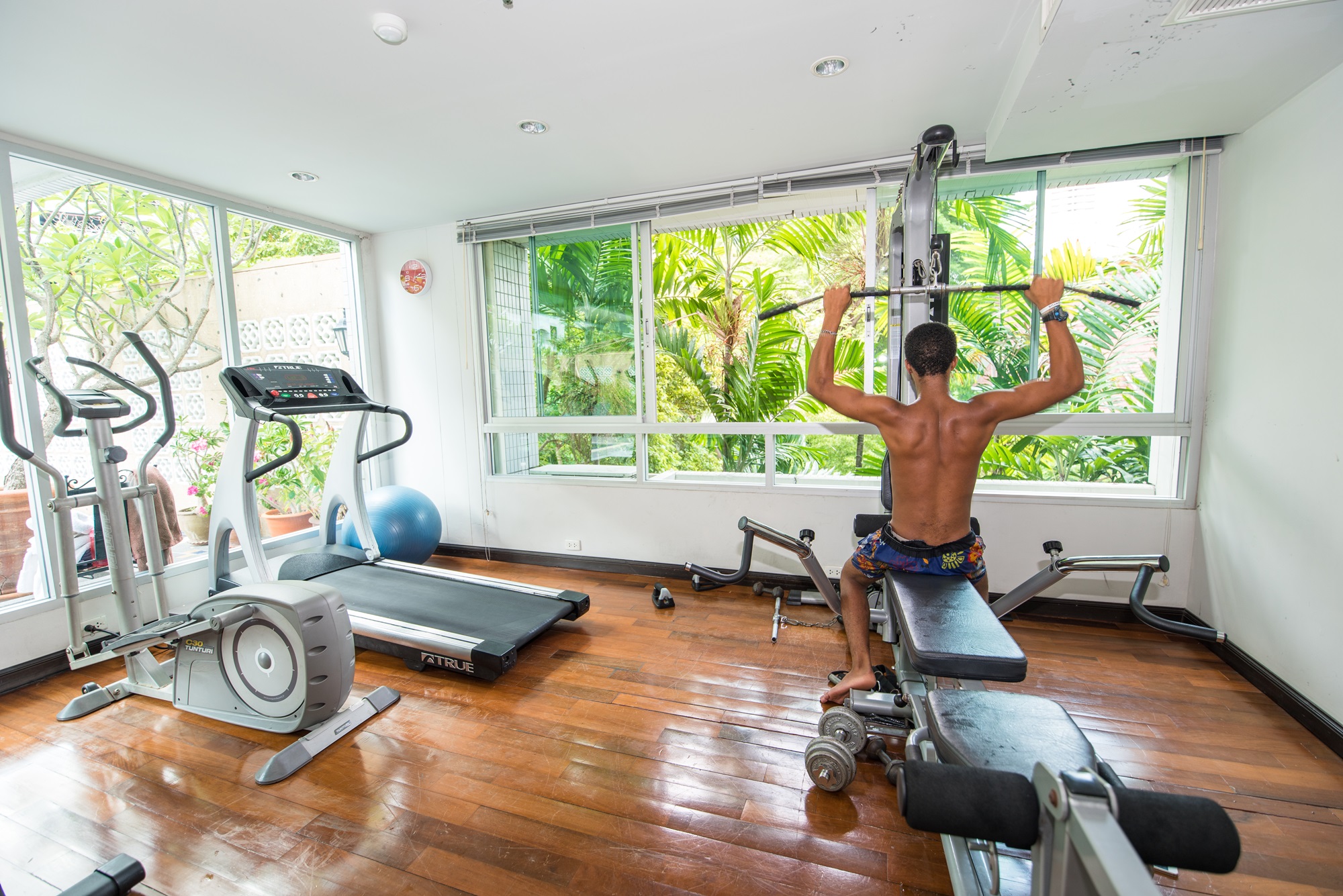 Baan Thirapa Apartment Home
