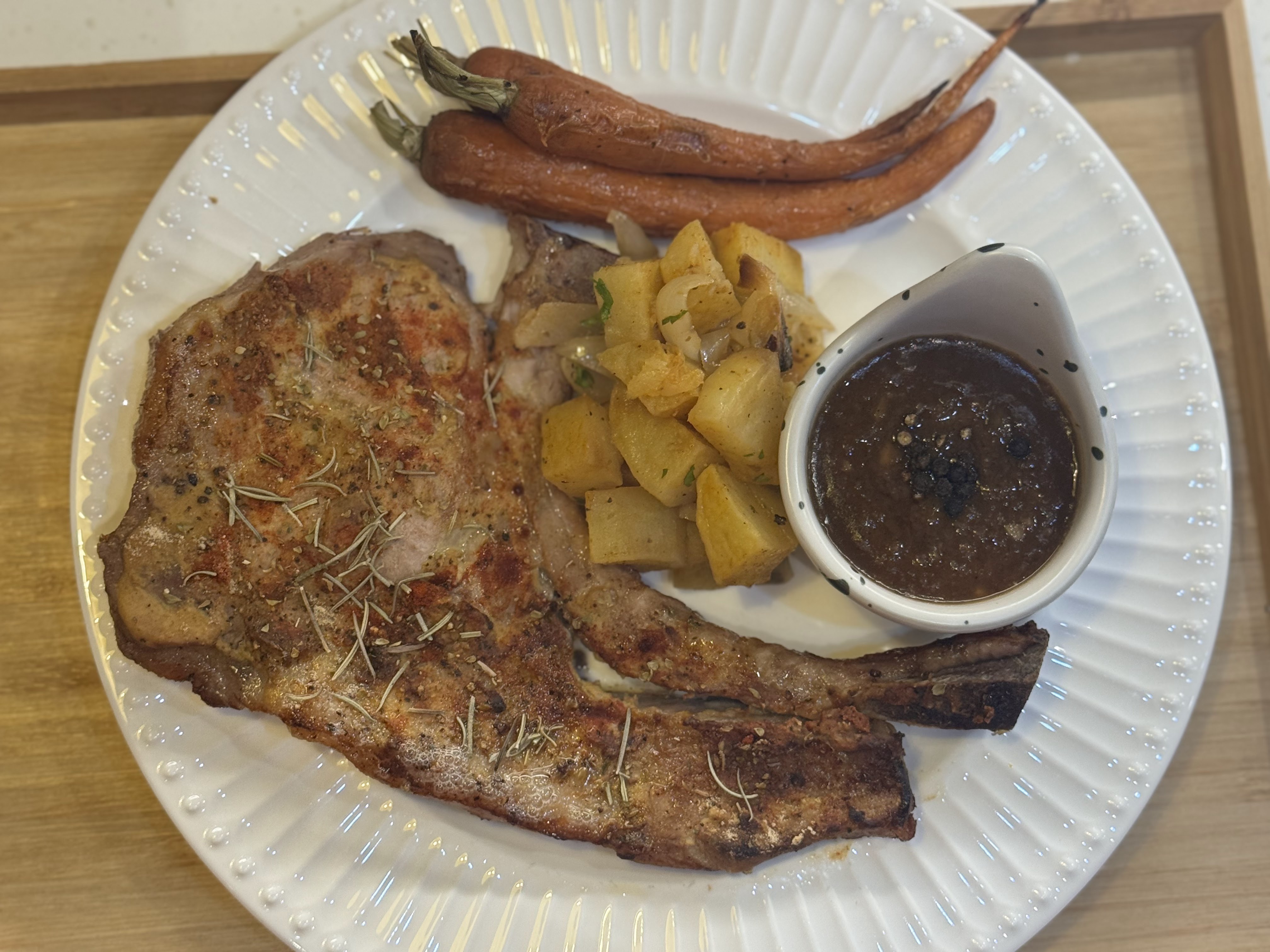 Fuzzypuppy Deli & Wine - Habito Mall