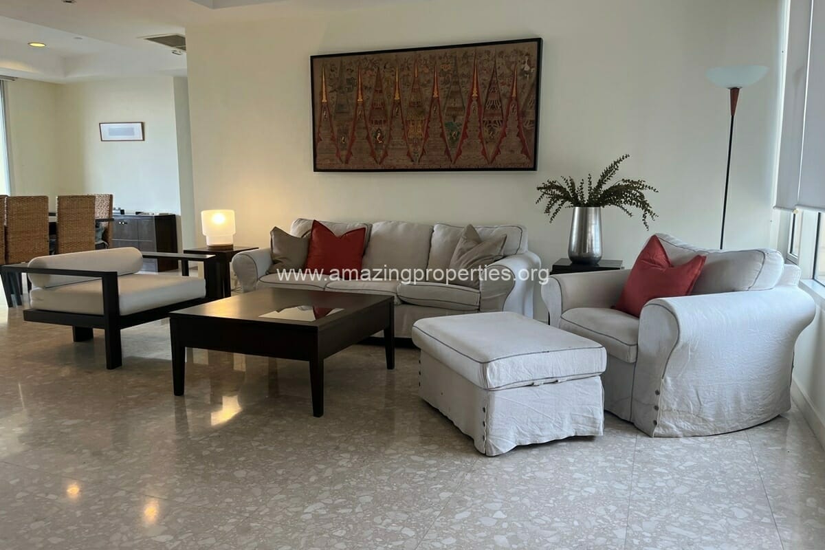 Hampton Thonglor 10 10