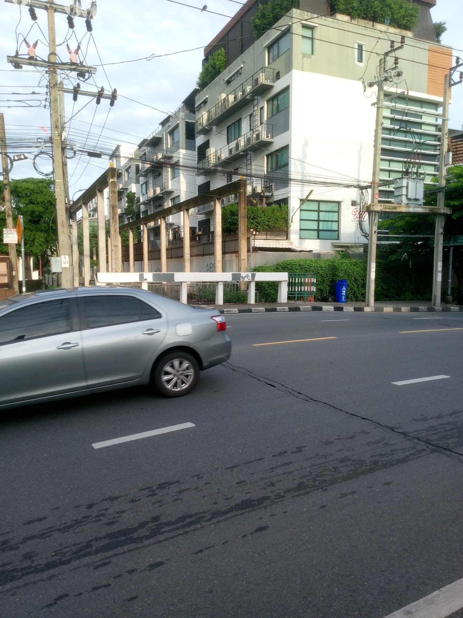 Happy condo ladprao