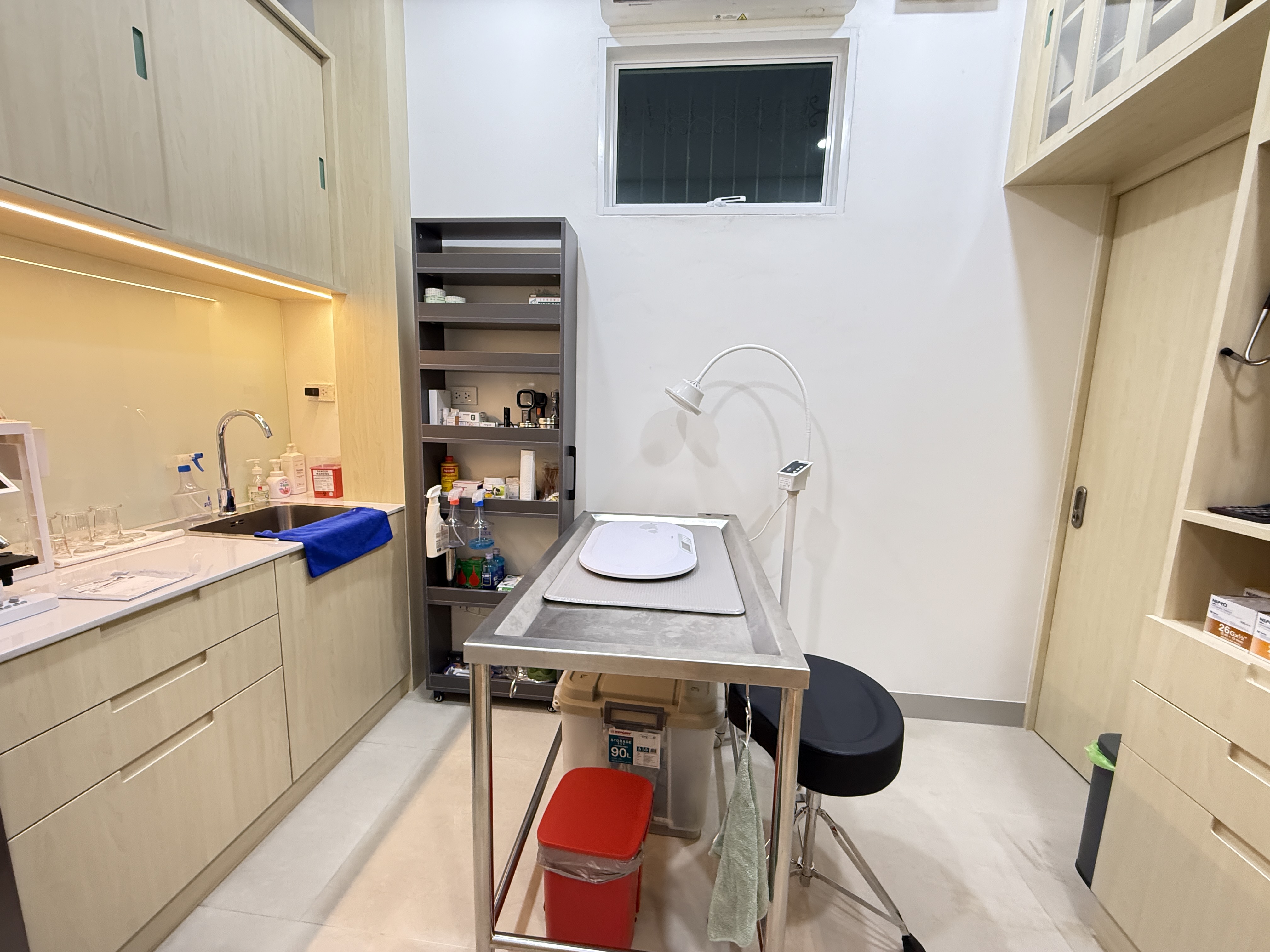 PETPRO Animal Clinic, Sukhumvit 54 Branch