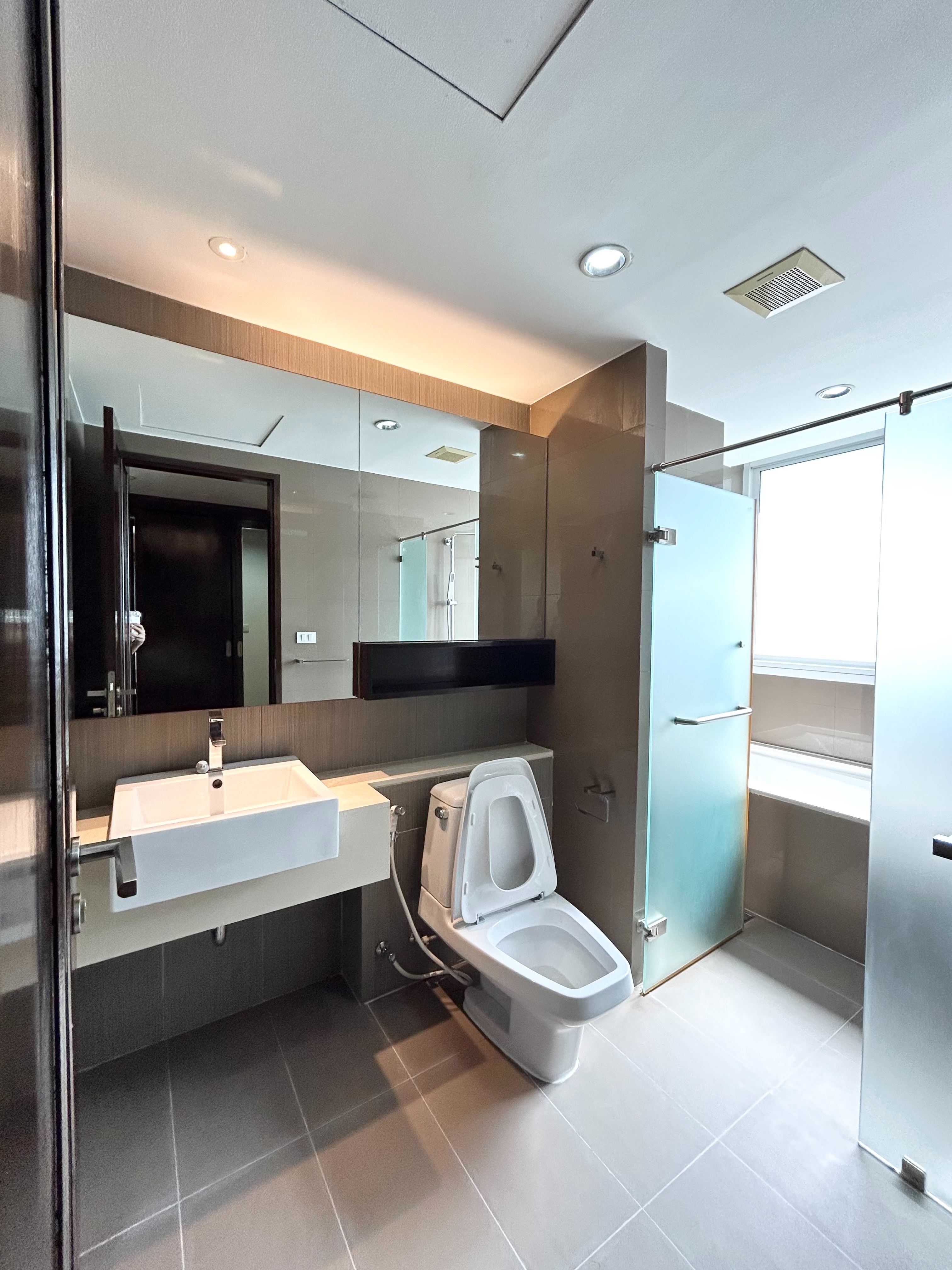 Richmond Hills Residence Thonglor 25