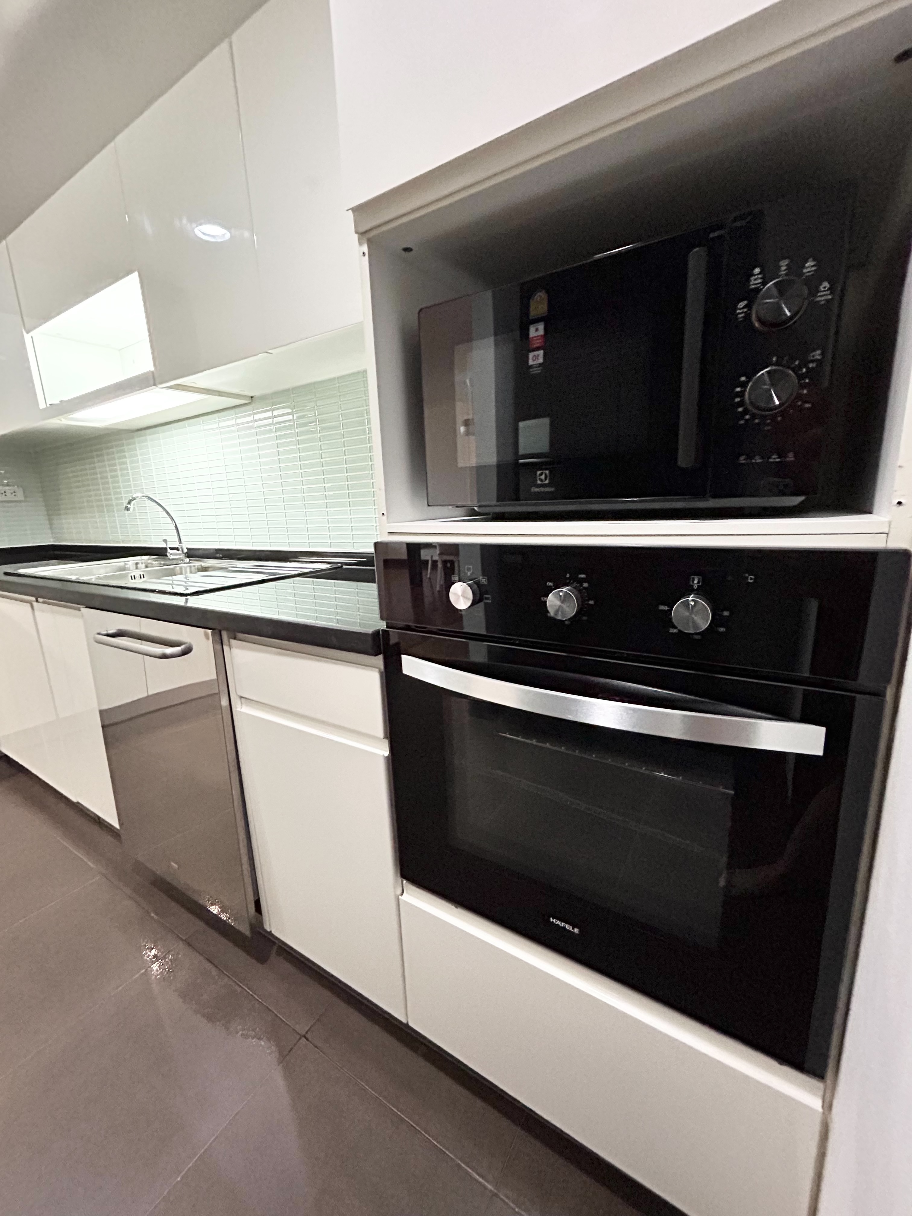 Richmond Hills Residence Thonglor 25