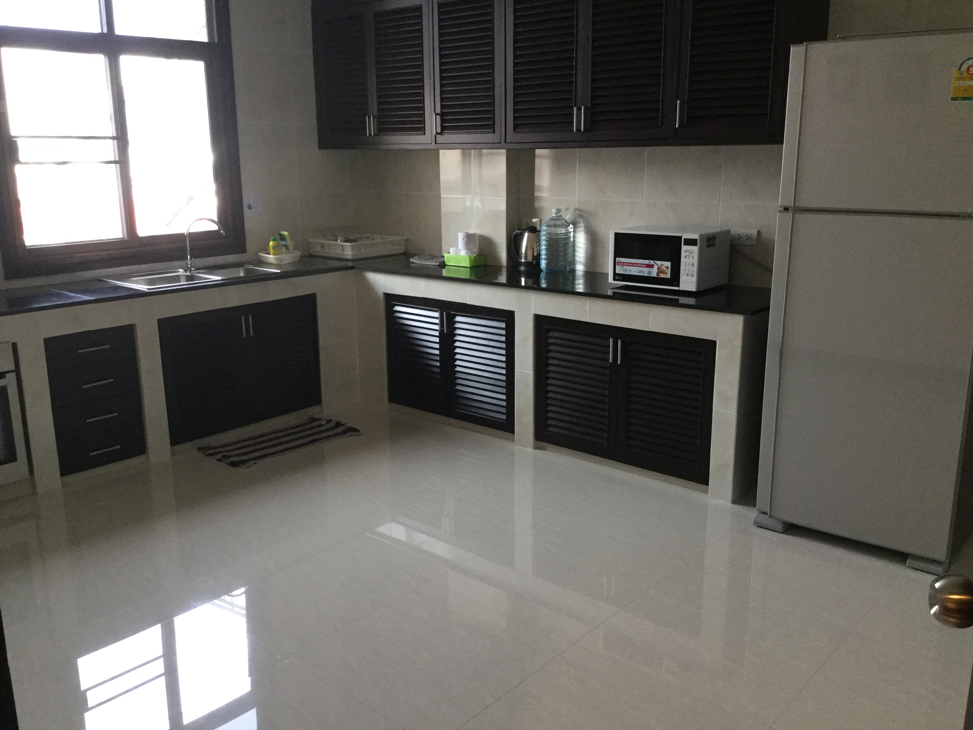 Rishi Court Soi 13