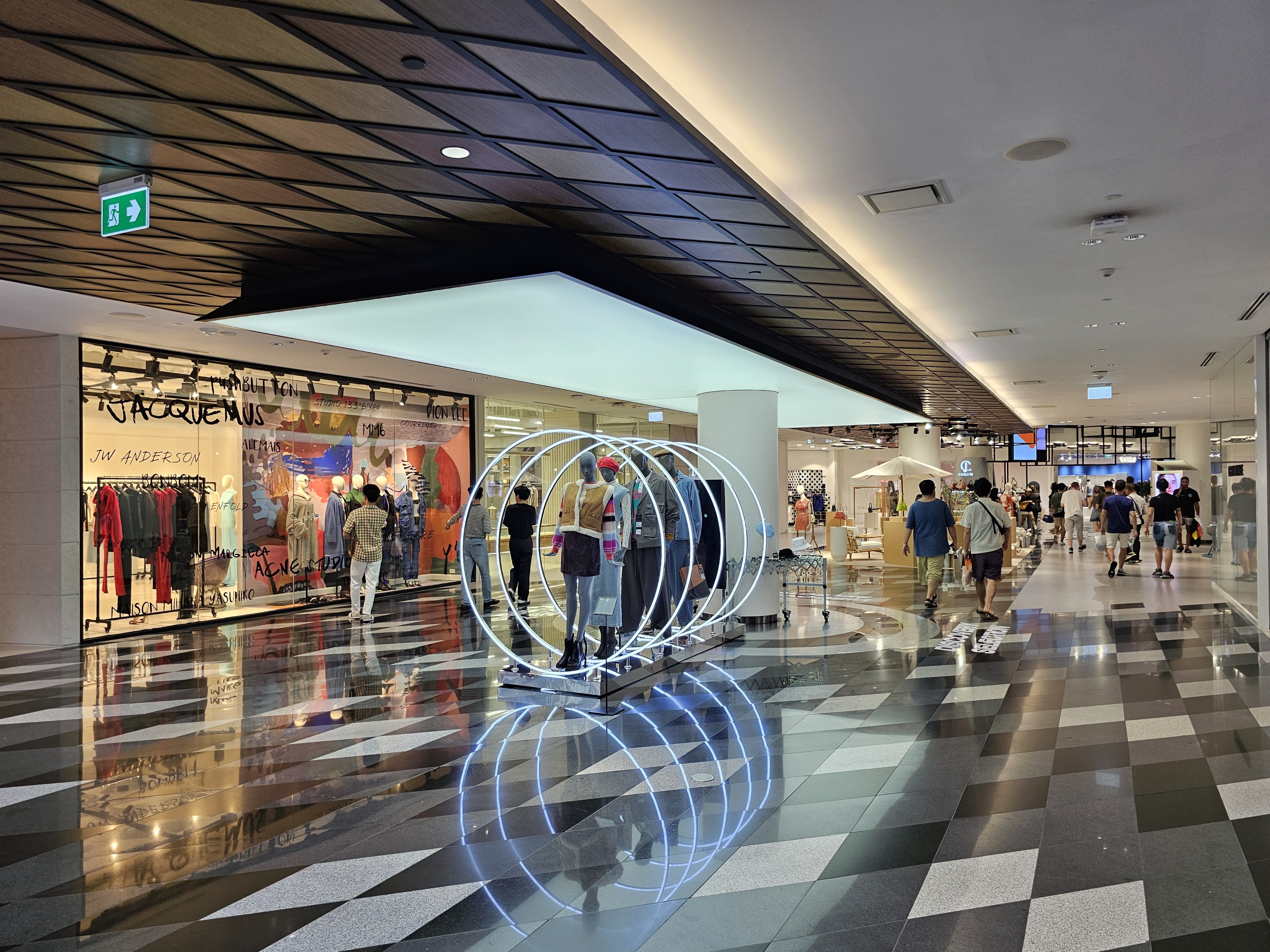Siam Discovery