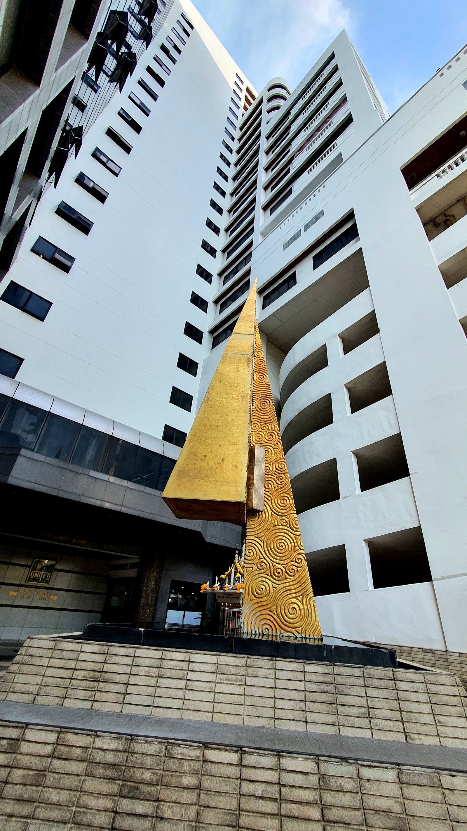 United Tower Thong Lor