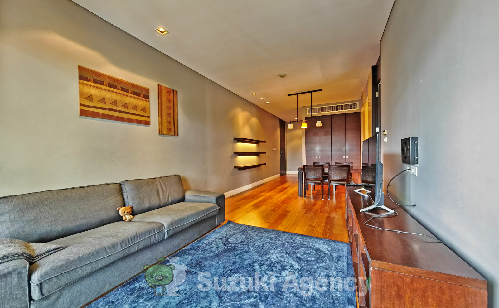 VINCENTE CONDO