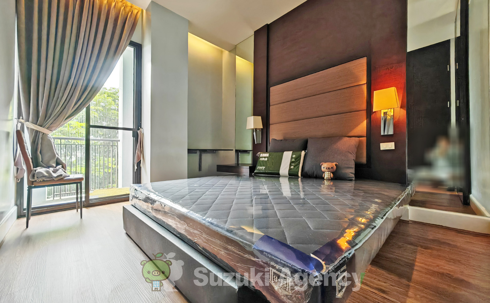 VINCENTE CONDO