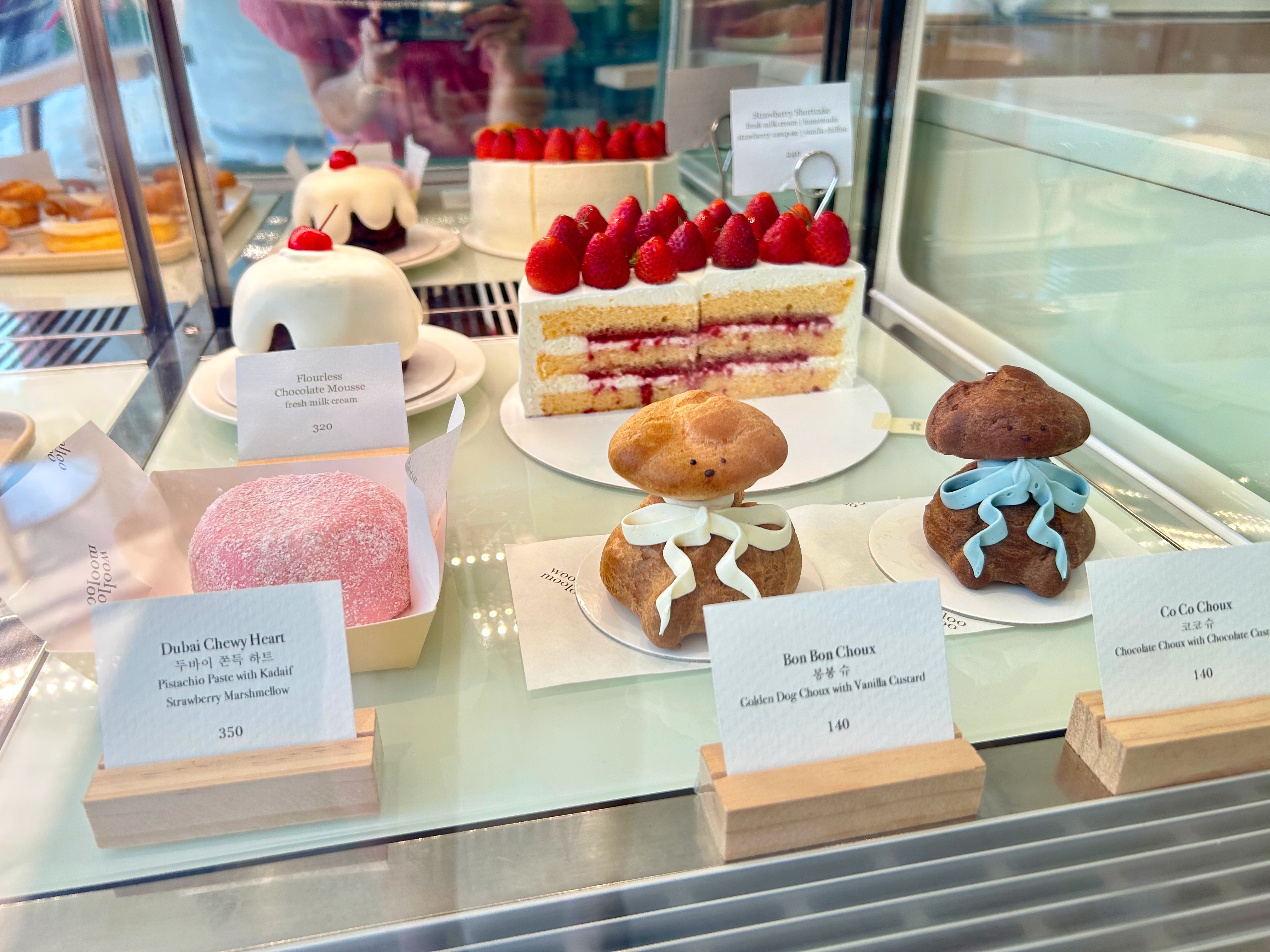 Woolloomooloo Bakery Thonglor / wlmlbkk