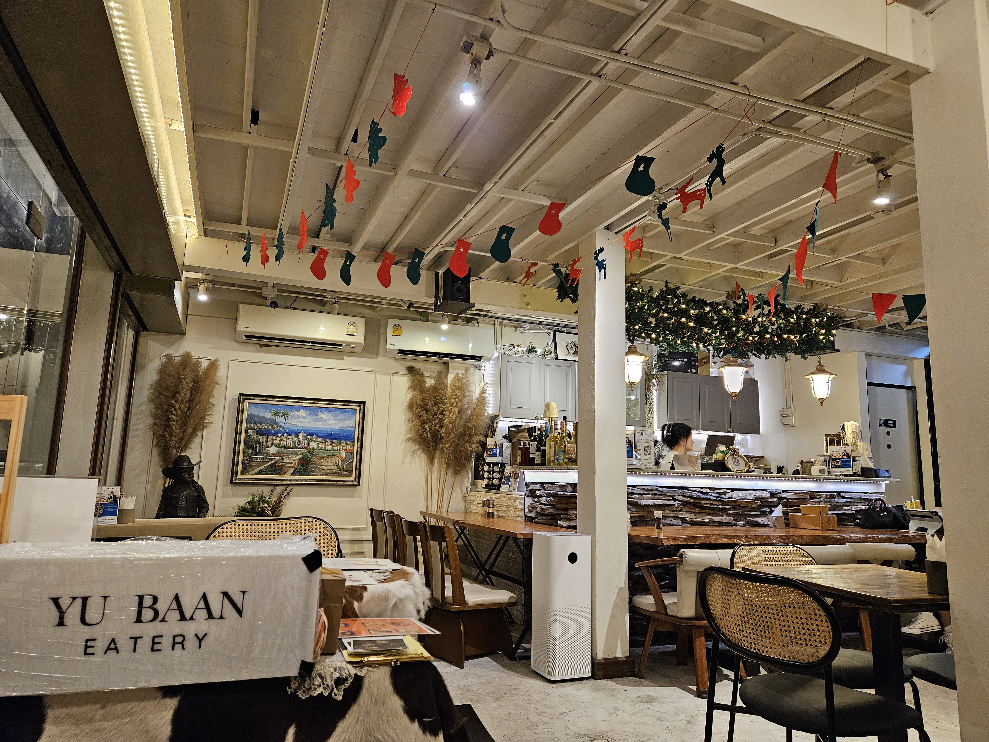 Yu Baan Eatery