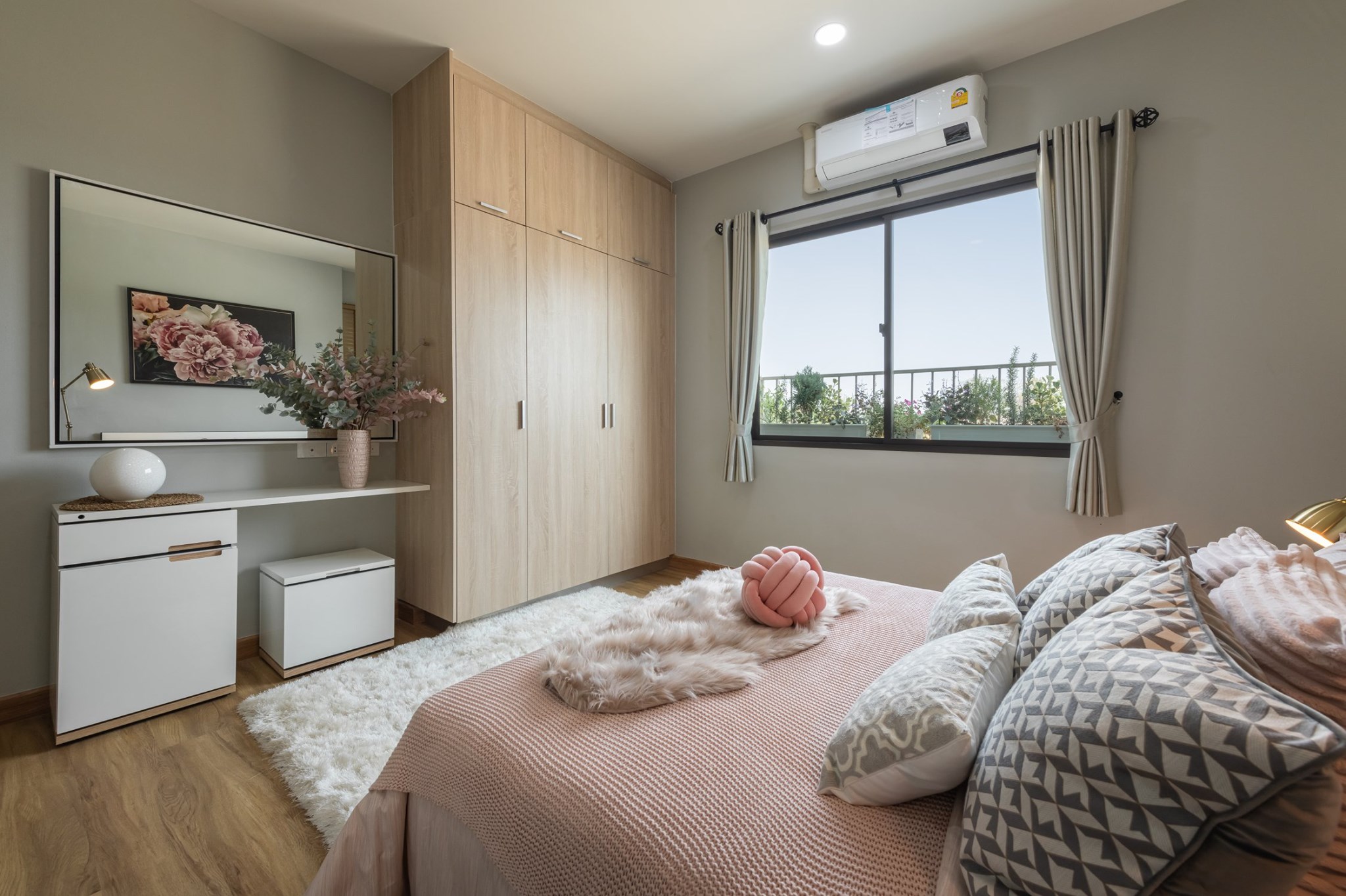 Graceland Family Residences
