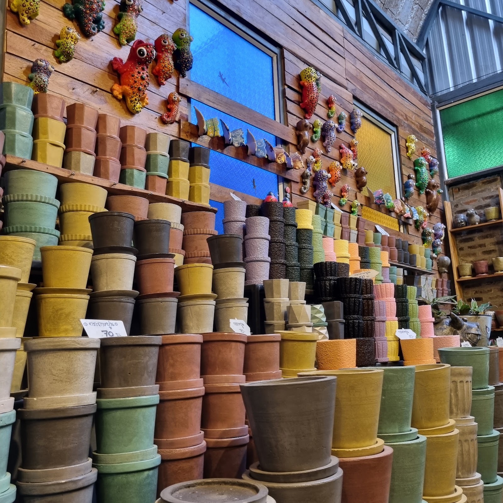 Kamthieng Market