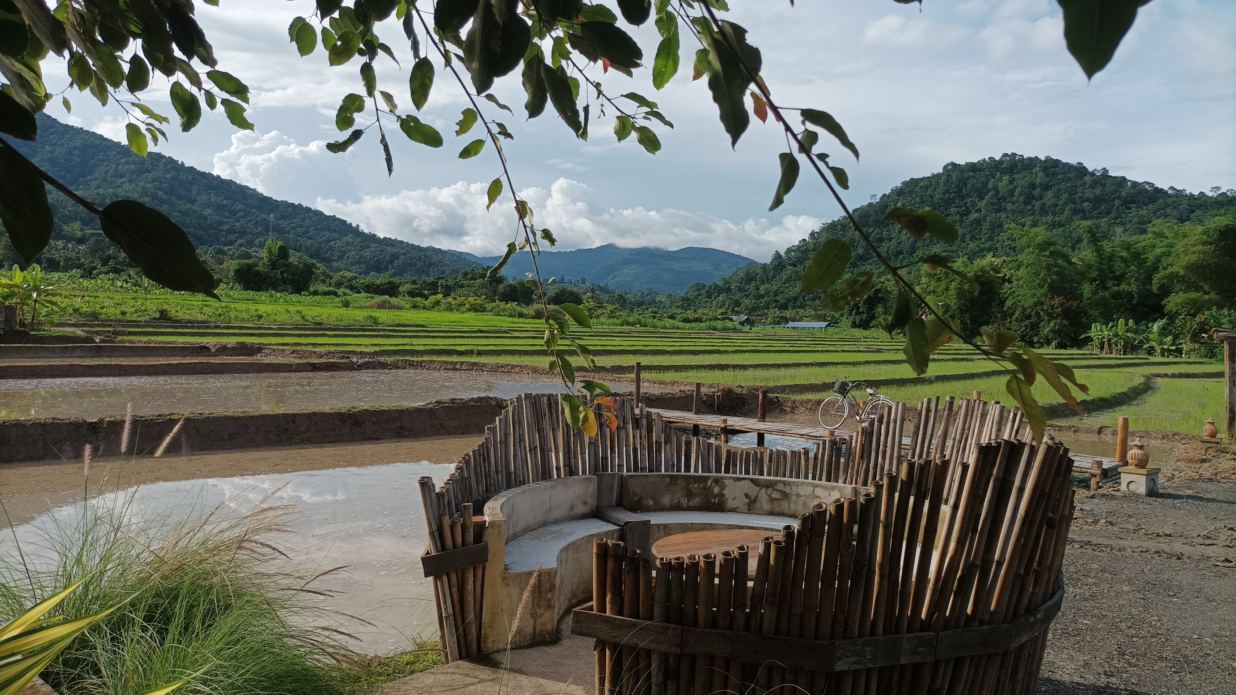 Natu Hut Farmstay & Cafe