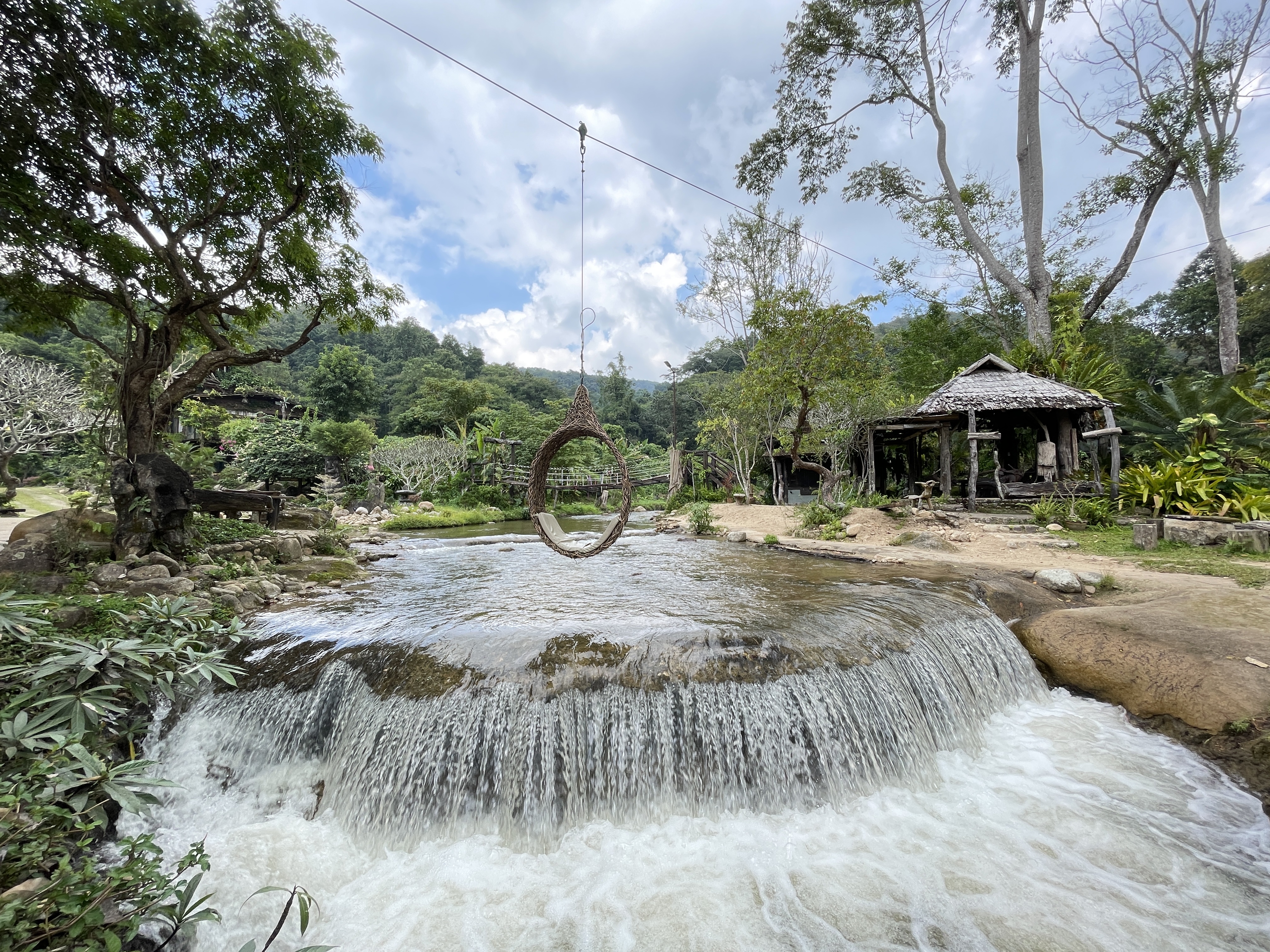 Tharnthong Lodges