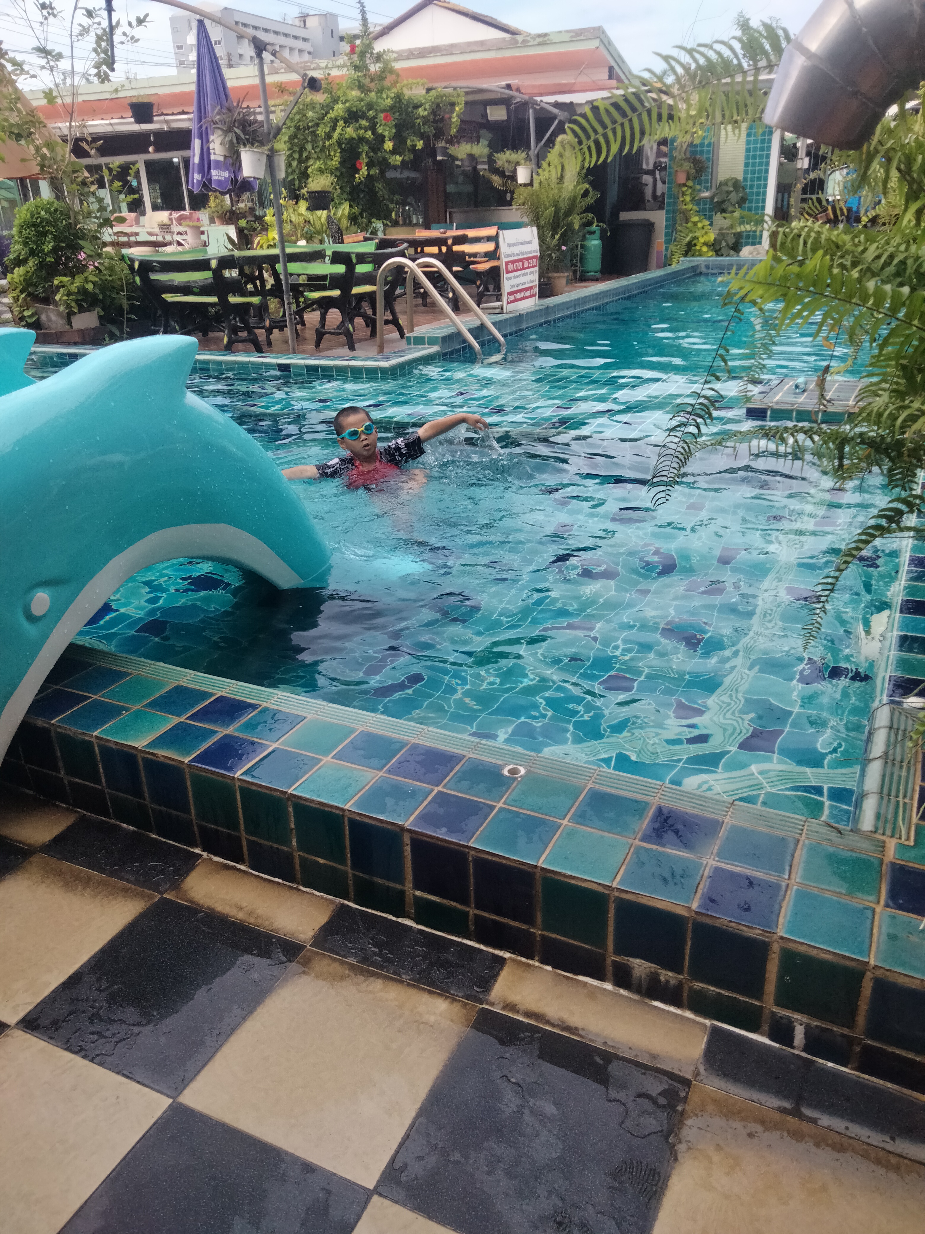 BB HOUSE BEACH RESORT