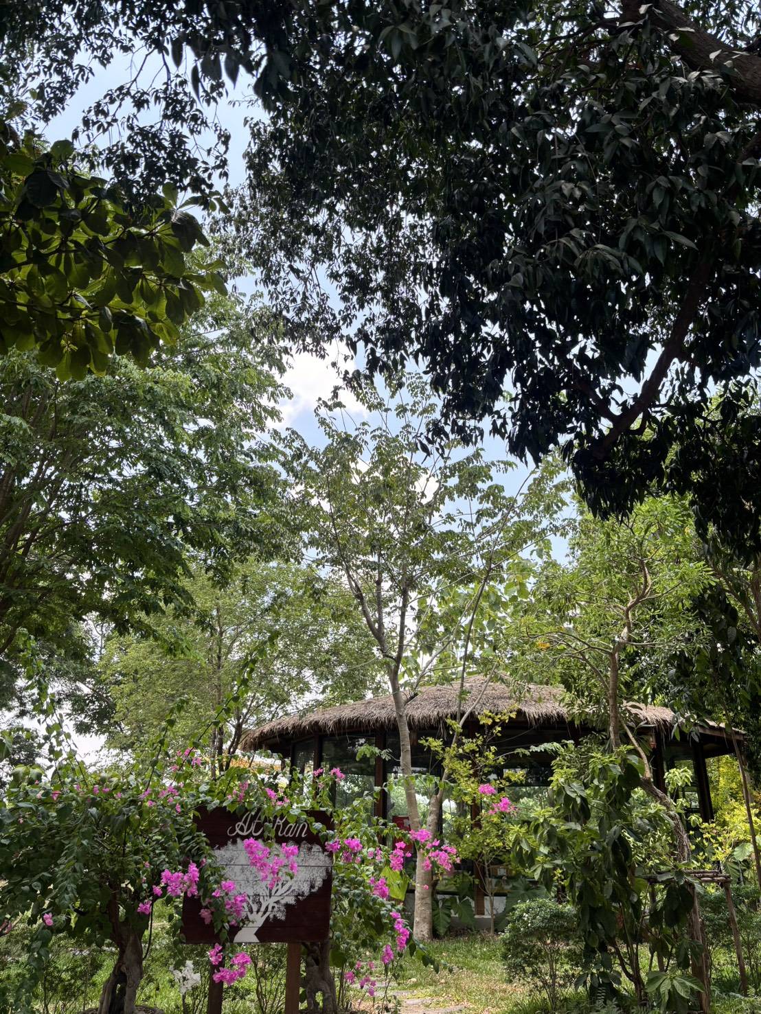 Manta Resort Kanchanaburi