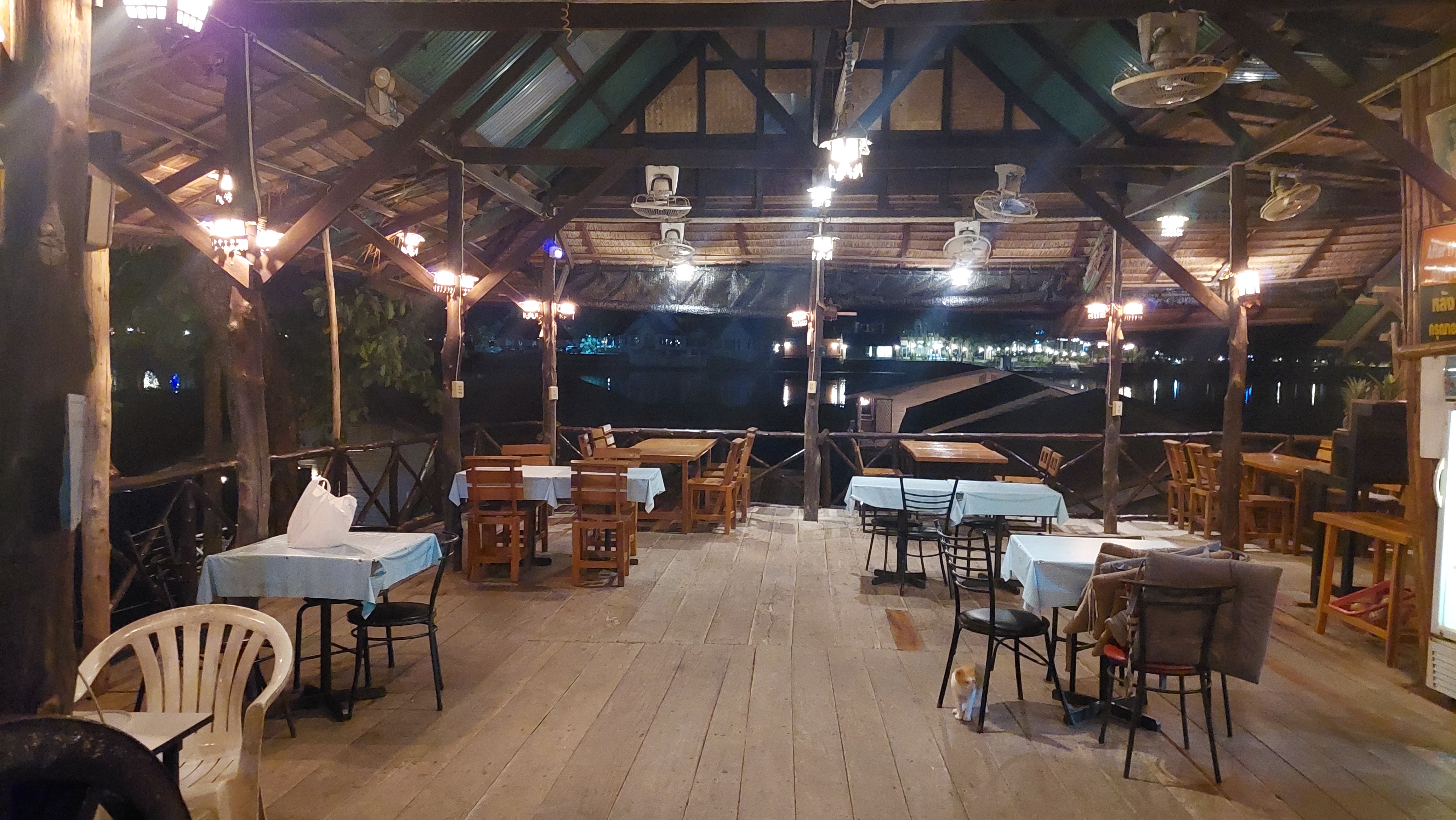 Sugarcane Guesthouse 1