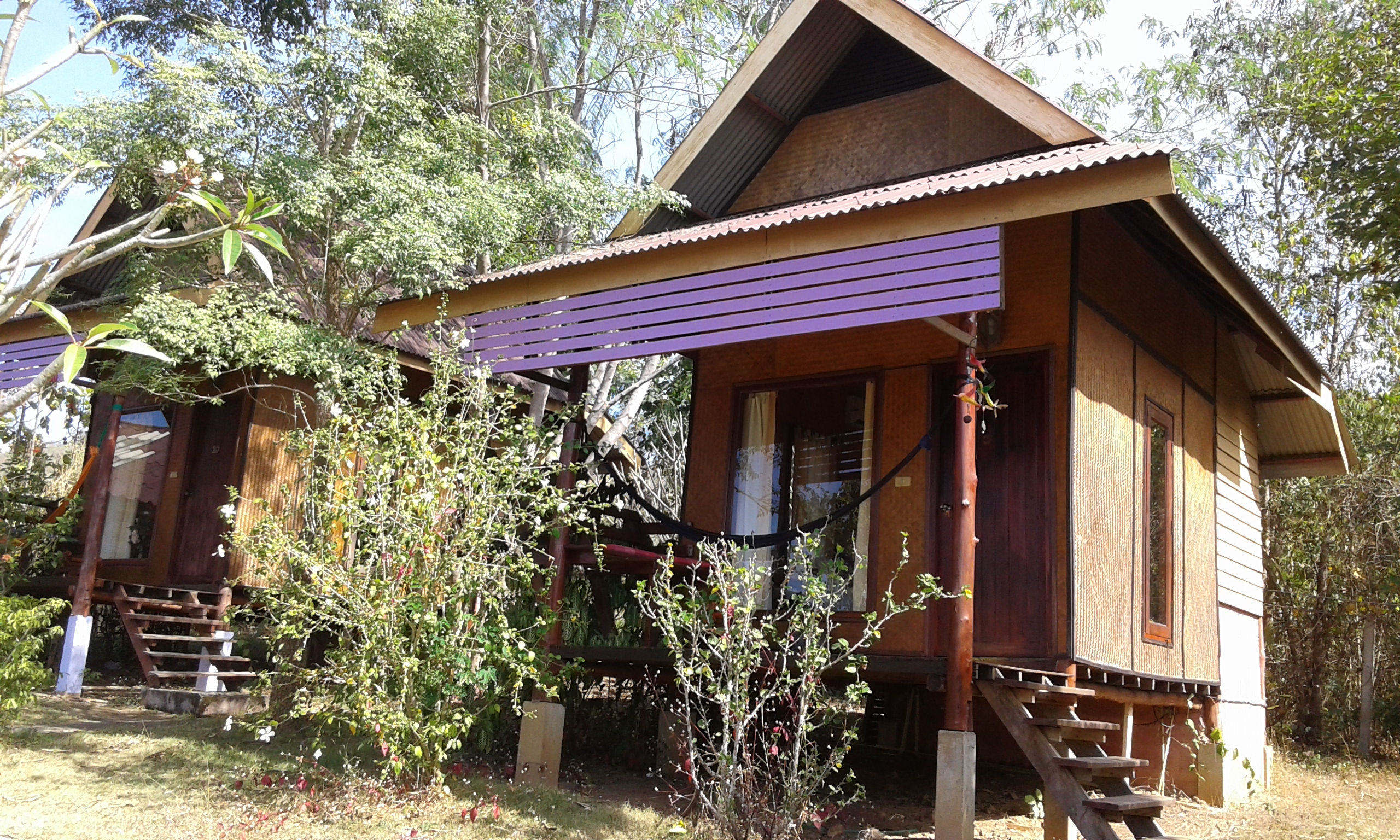 Baannern Khao View Pai Resort