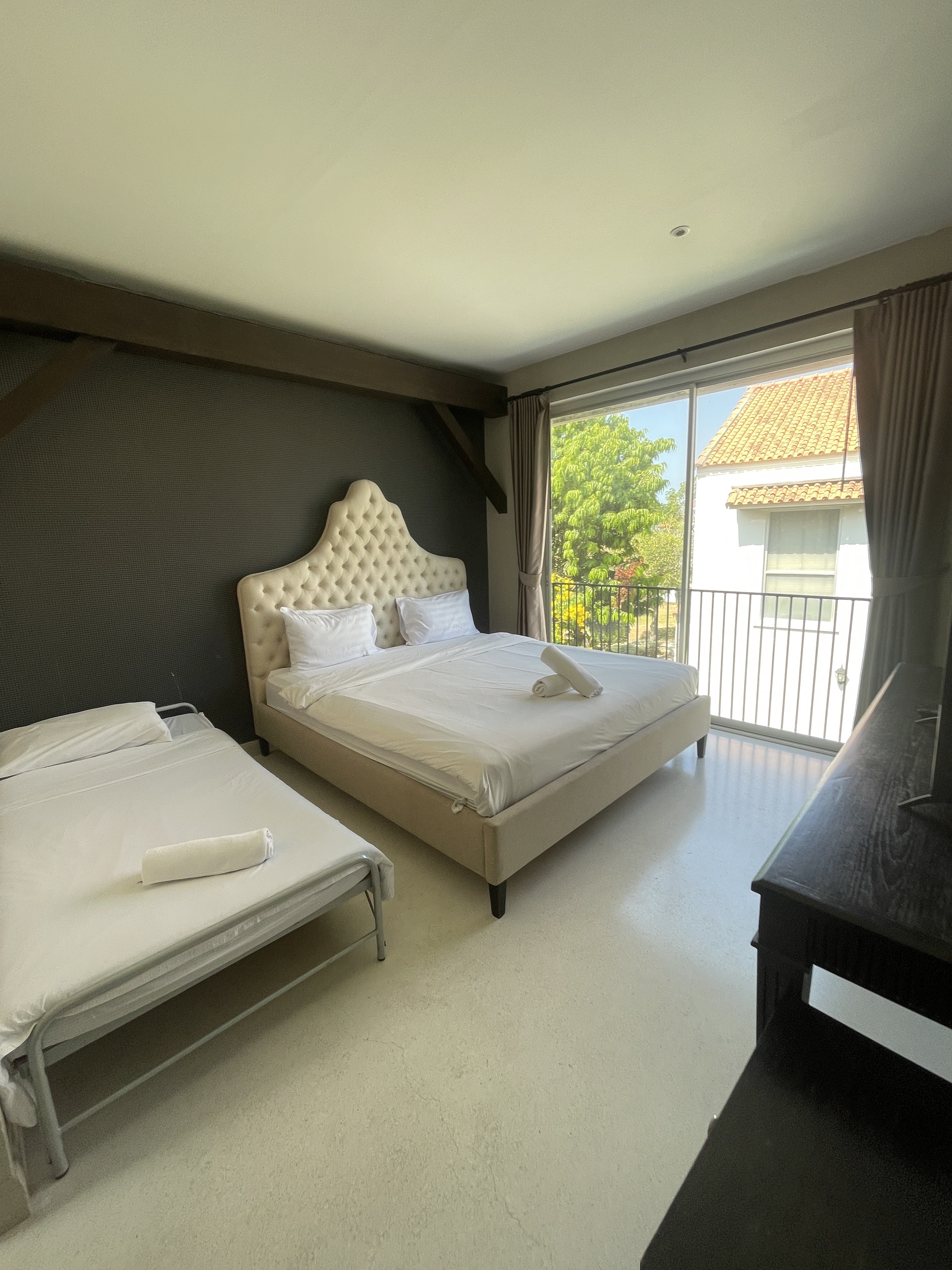 Venice Beach Hua Hin Pool Villa