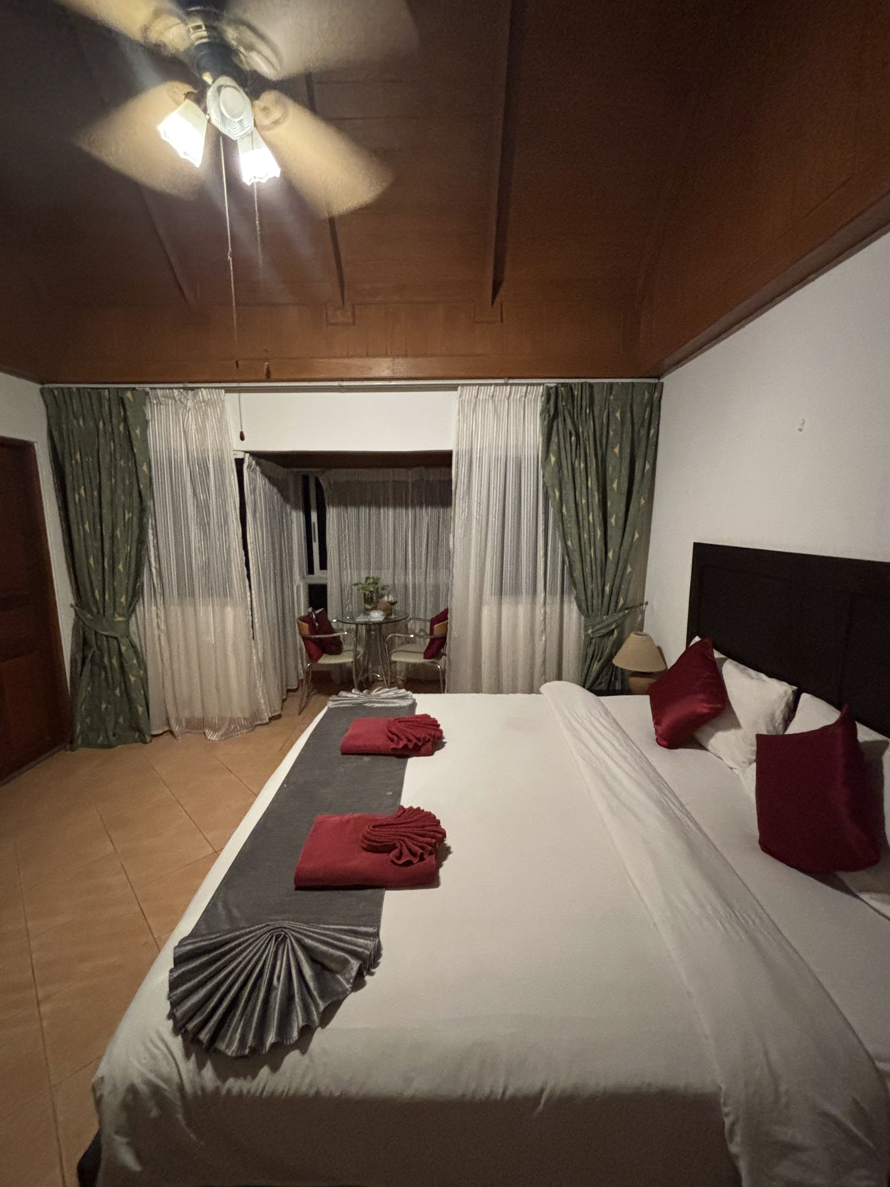 Aquarius Gay Guesthouse & Sauna