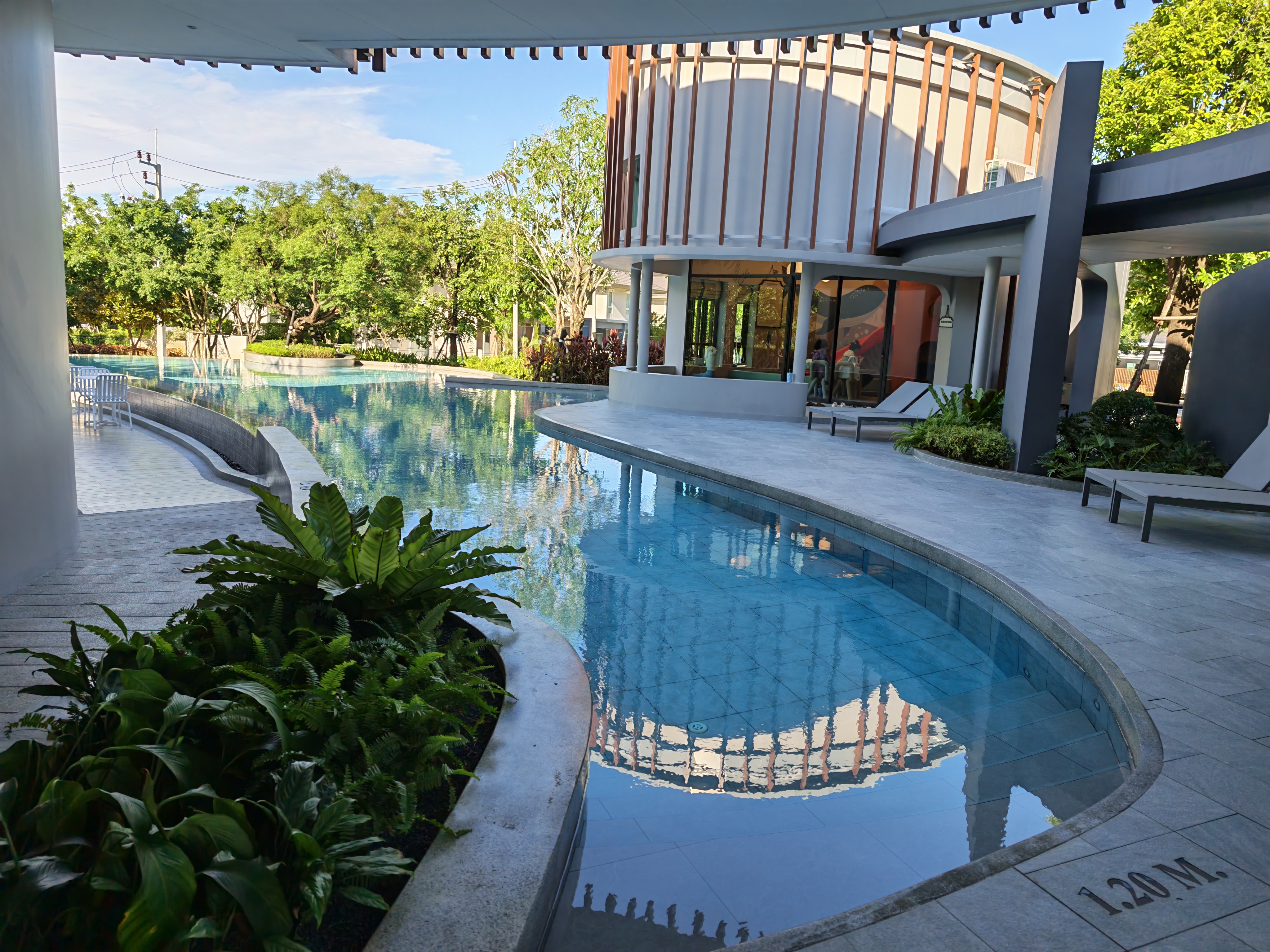 Saransiri Kohkeaw Retreat