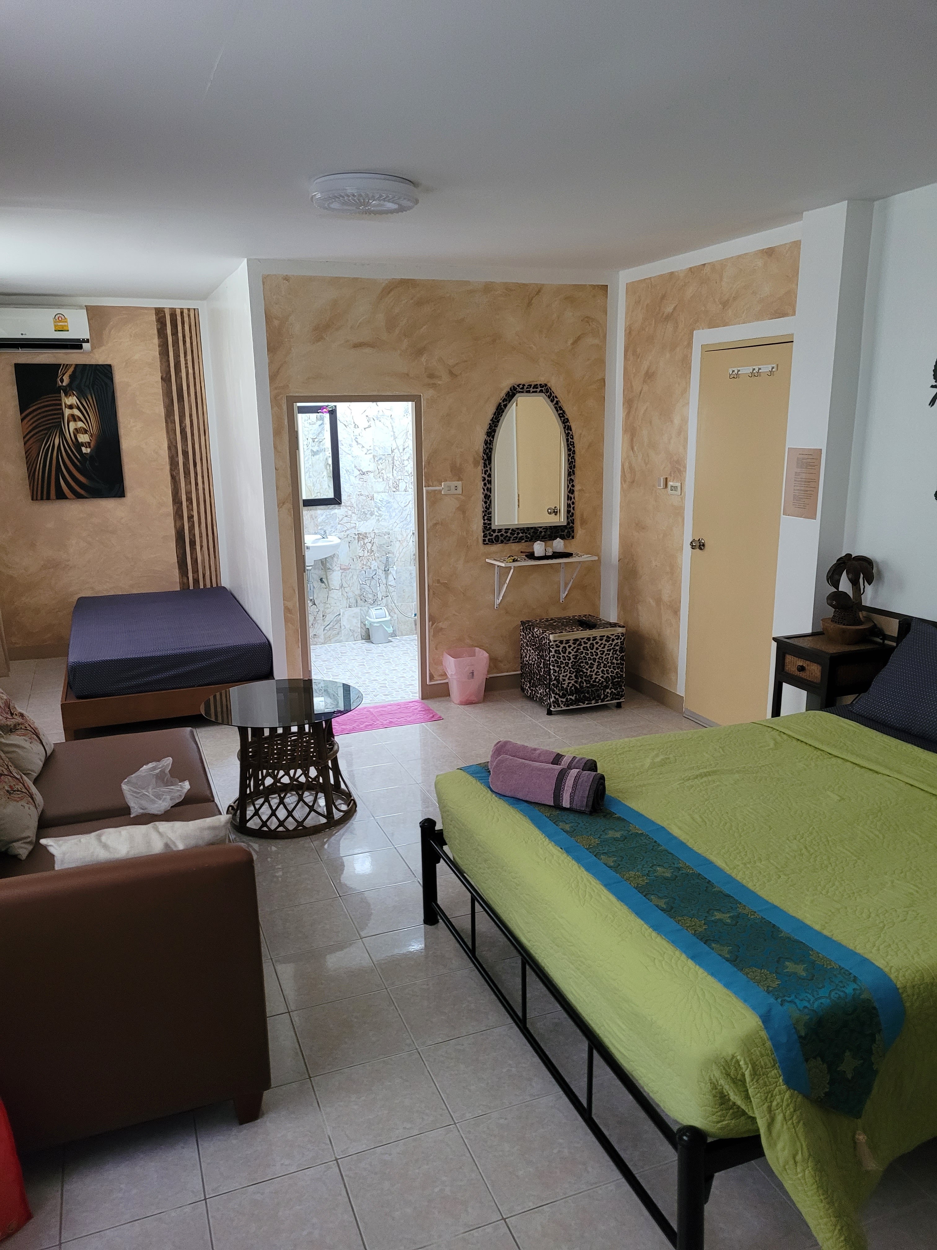 Similan Hotel