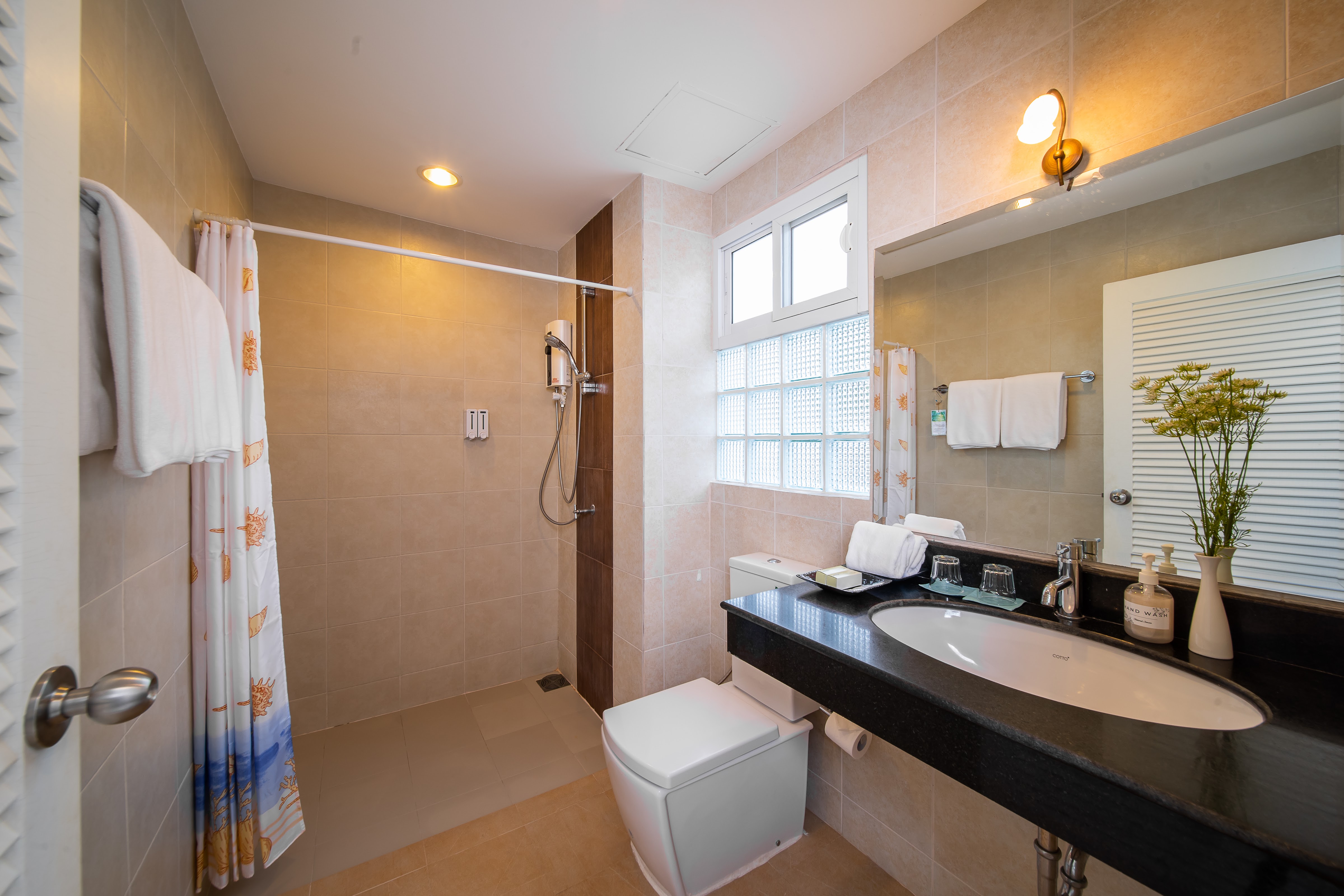 BLU Marine Hua Hin Resort I