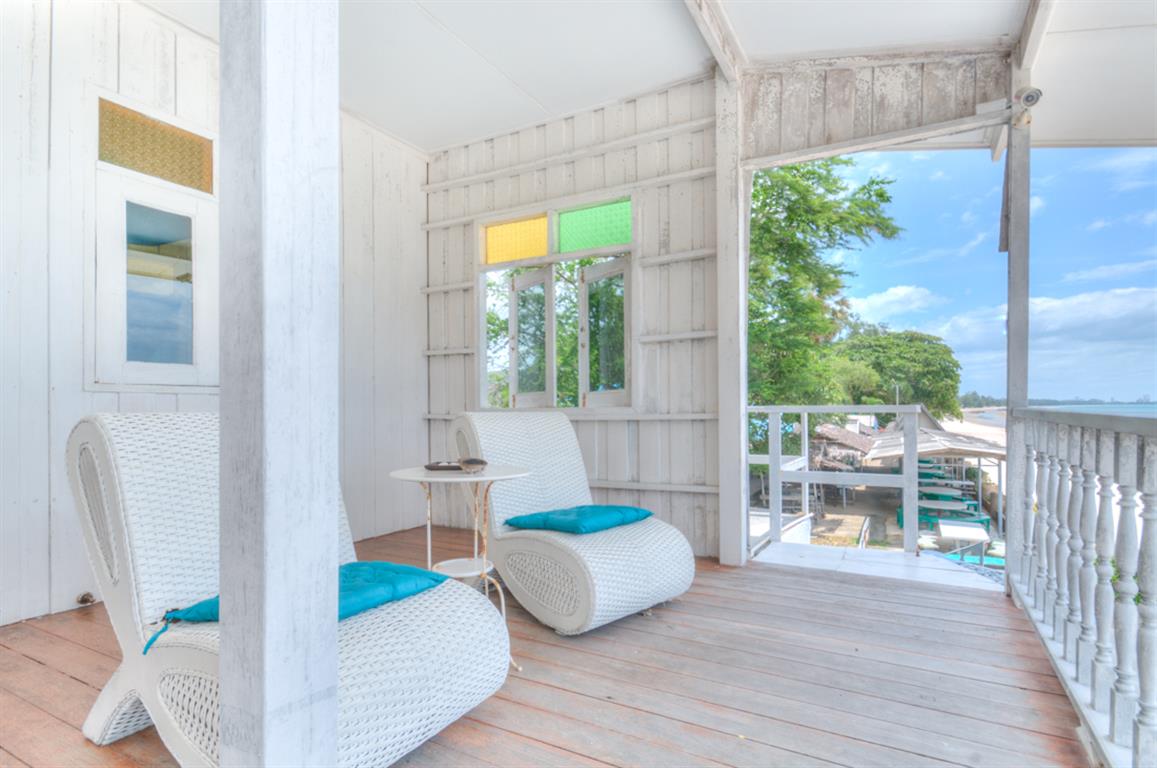KHAO TAO BEACH LODGE