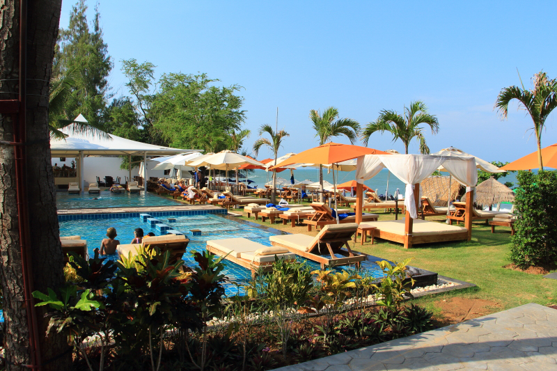Sanae Beach Huahin