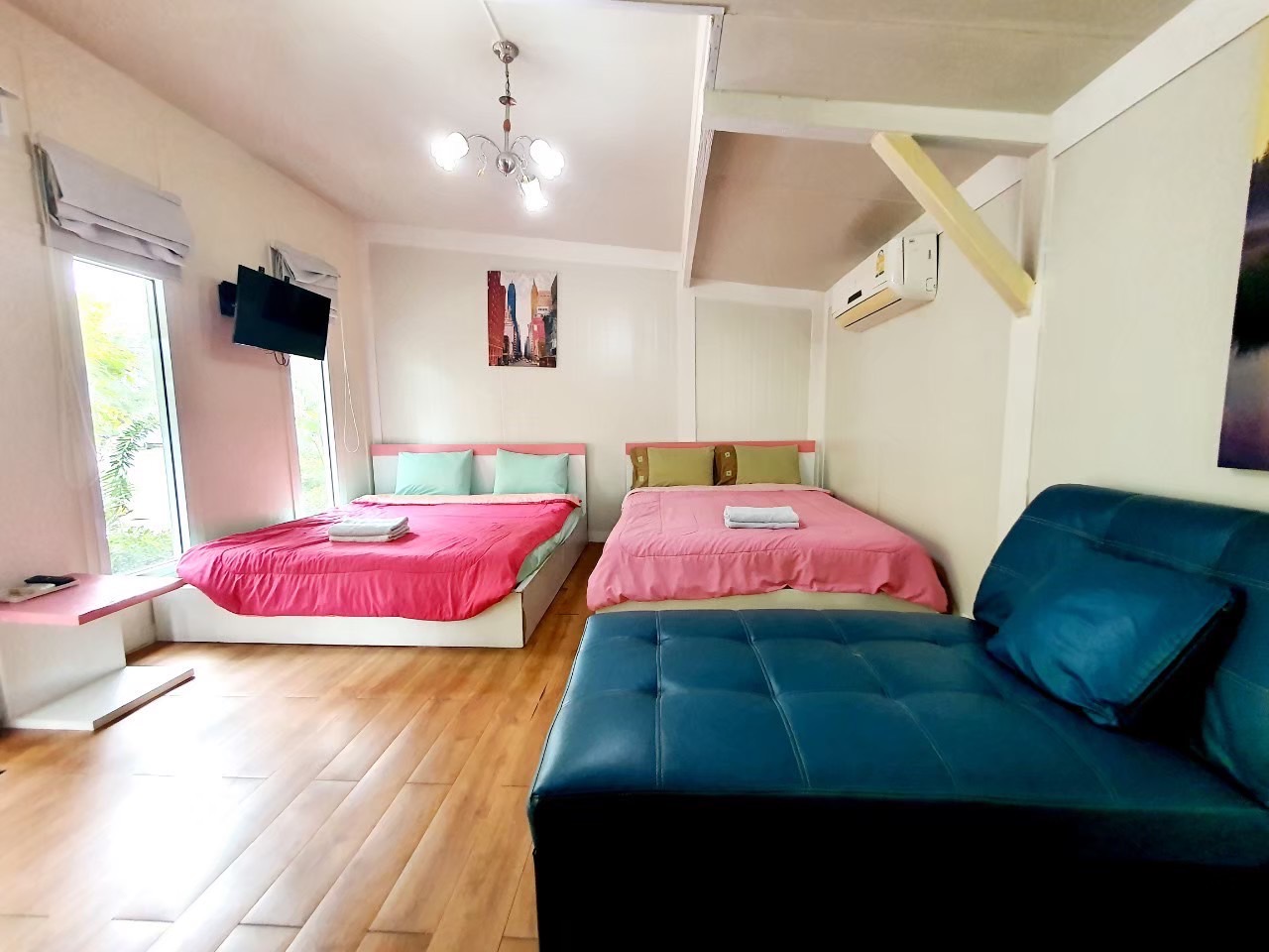 Rayonghouse Resort