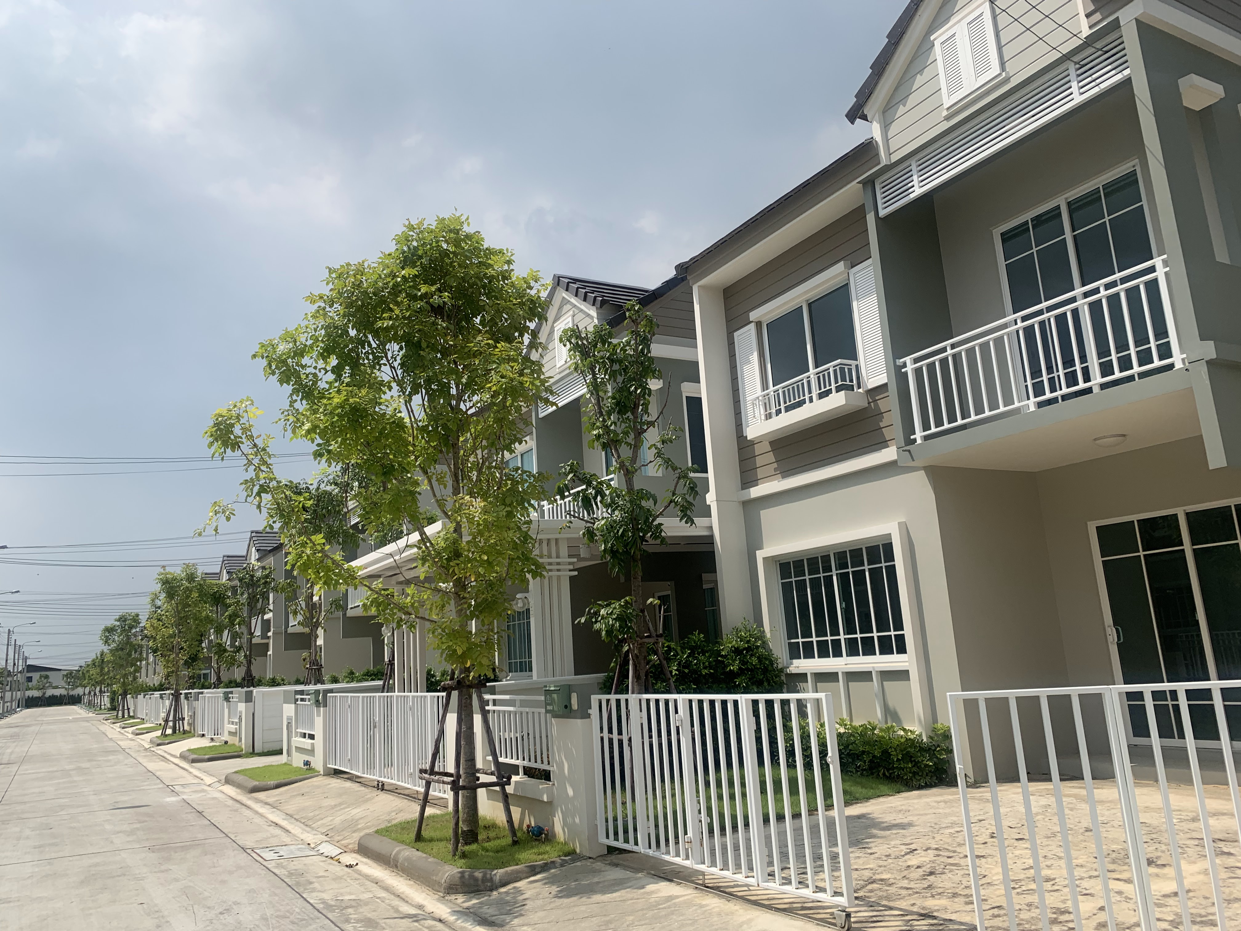 The Village Bang Na-Wong Waen 3