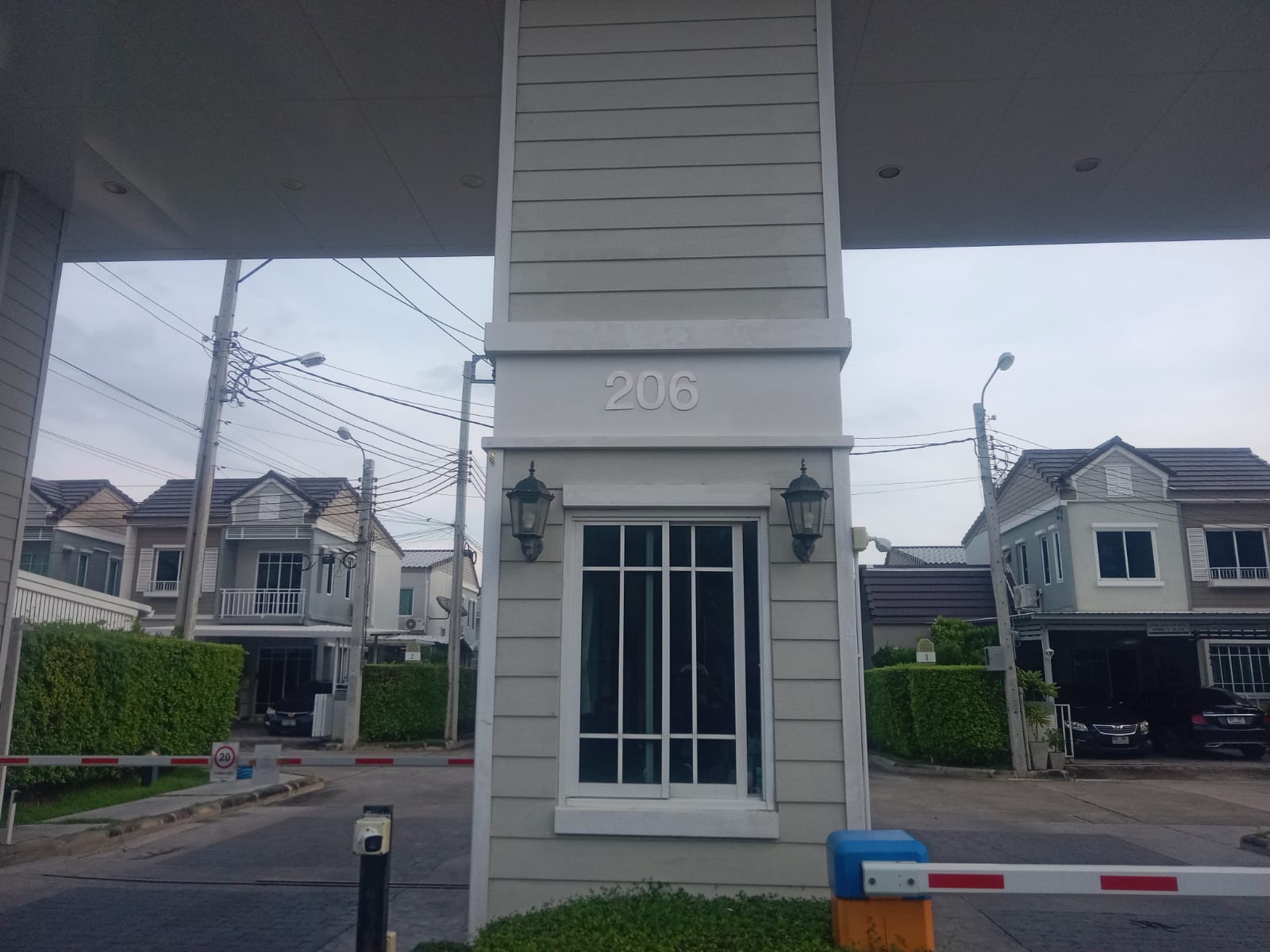 The Village Bang Na-Wong Waen 3
