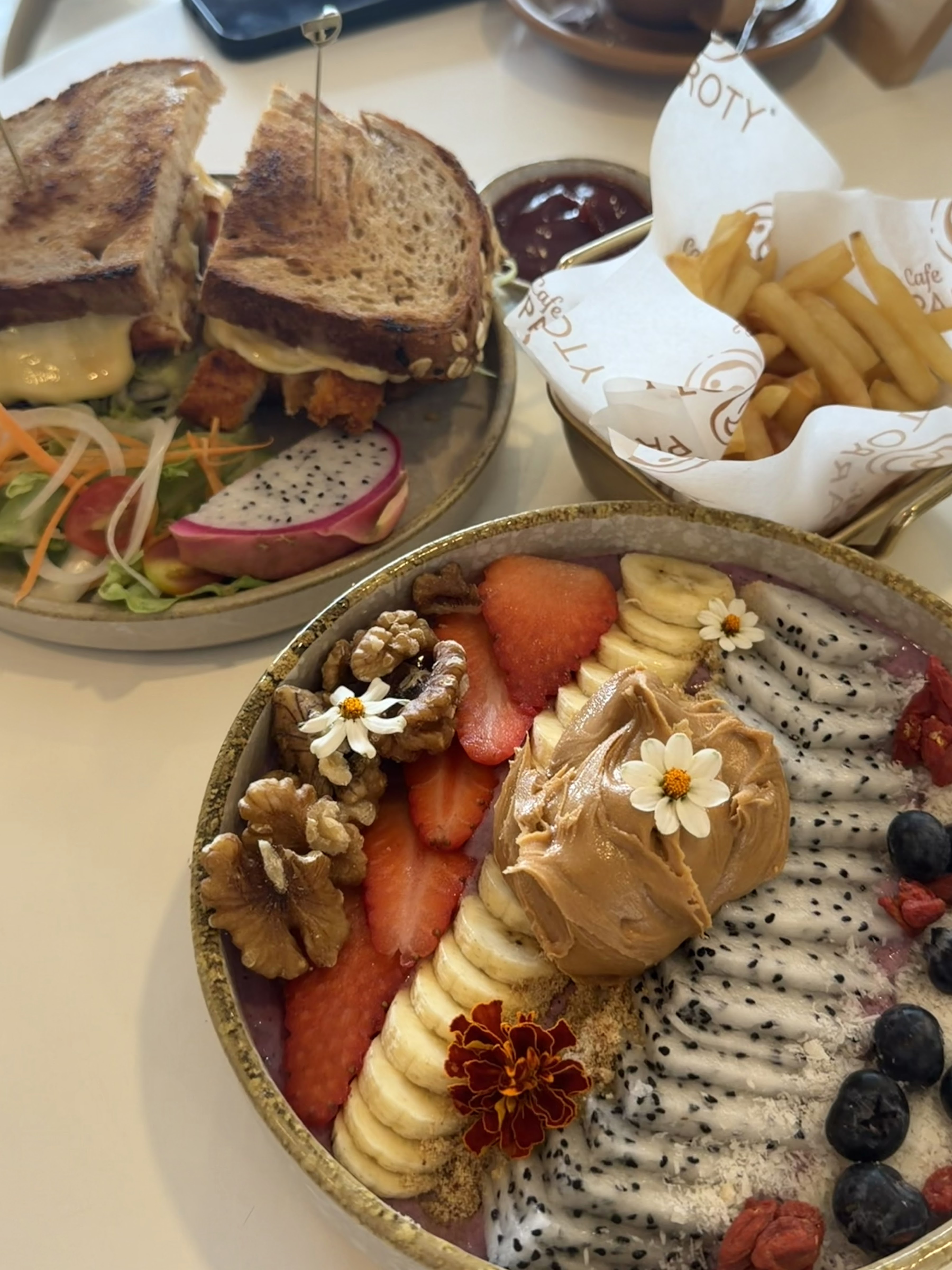 Parroty Cafe (Bang Rak)