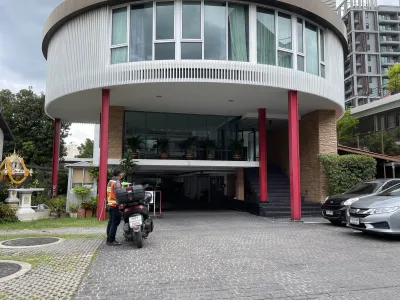 CLICK CONNDO Modern Sukhumvit 65