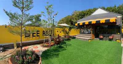 Bee Rest Residence