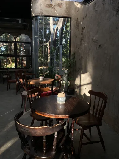 VANVELA cafe & space