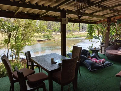 Sawasdeepai River Resort