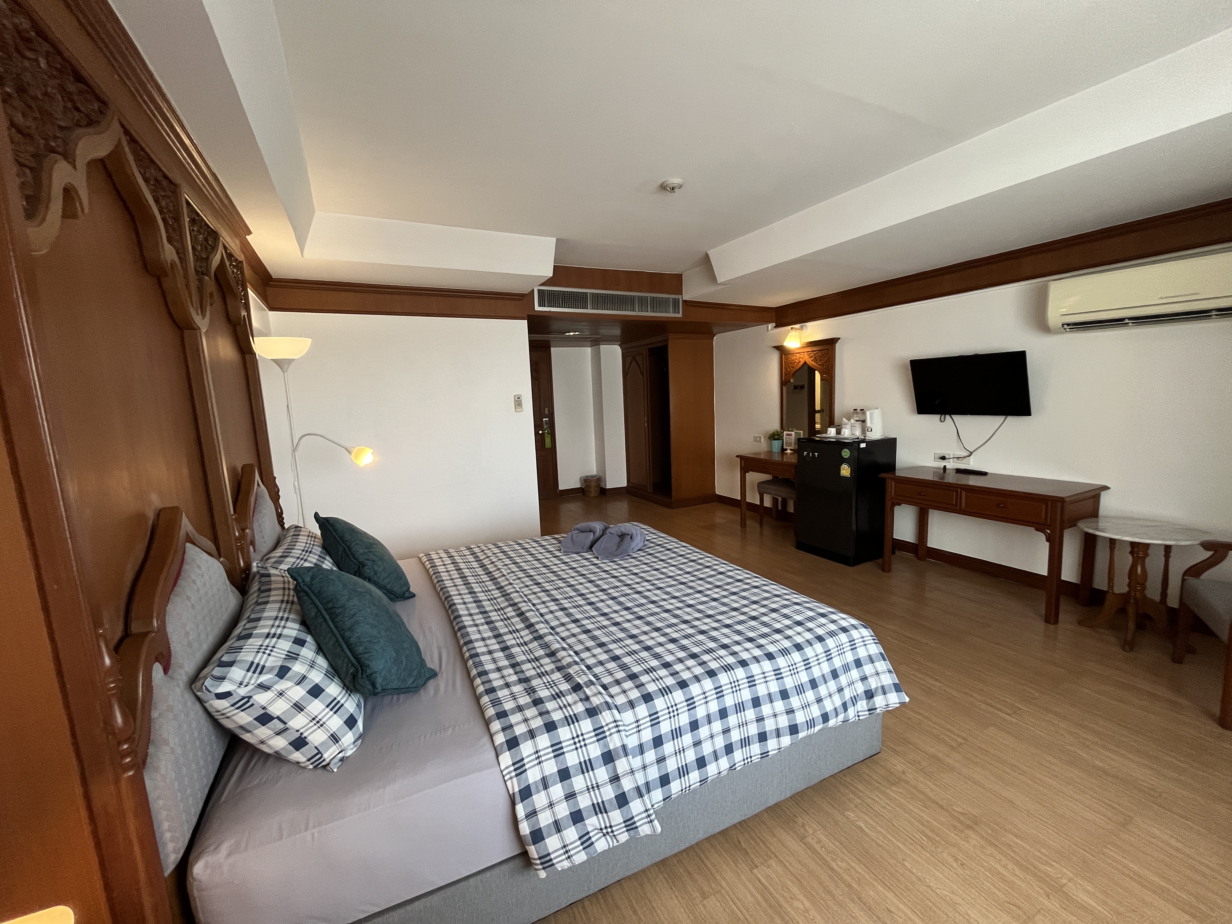 Sunday Ayothaya Hotel