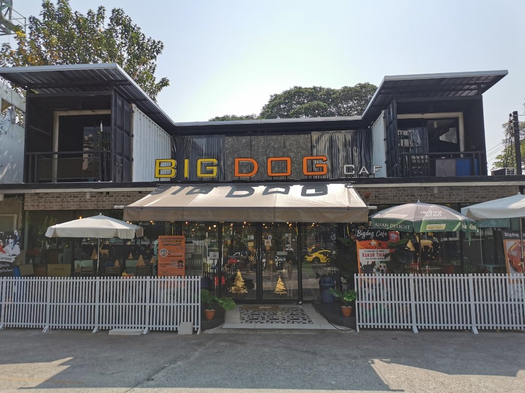Big Dog Cafe