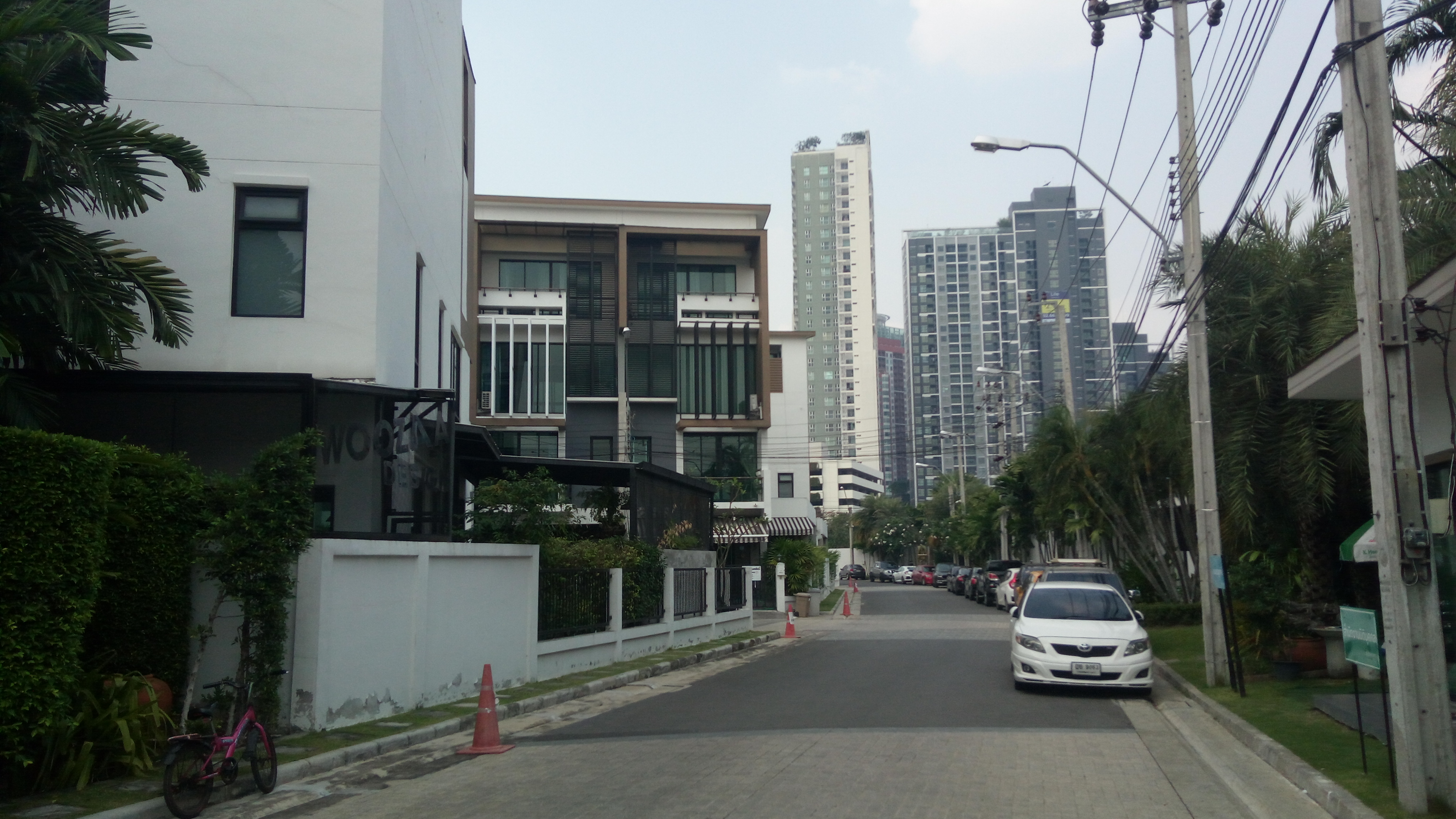 Bless Town Sukhumvit 50