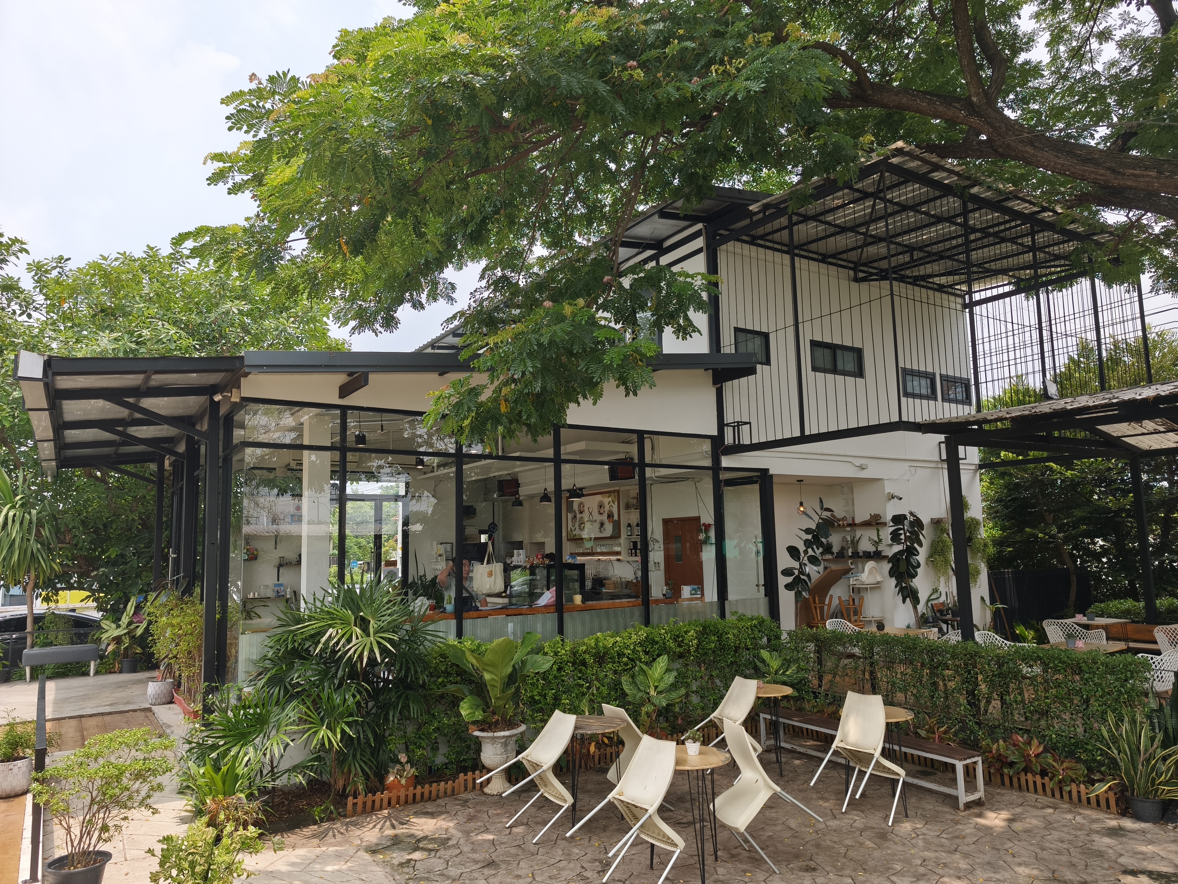 Hourglass cafe