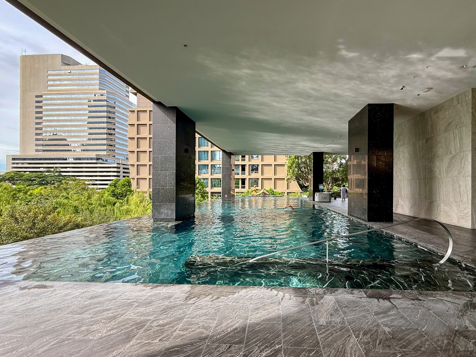 Kimpton Maa-Lai Bangkok