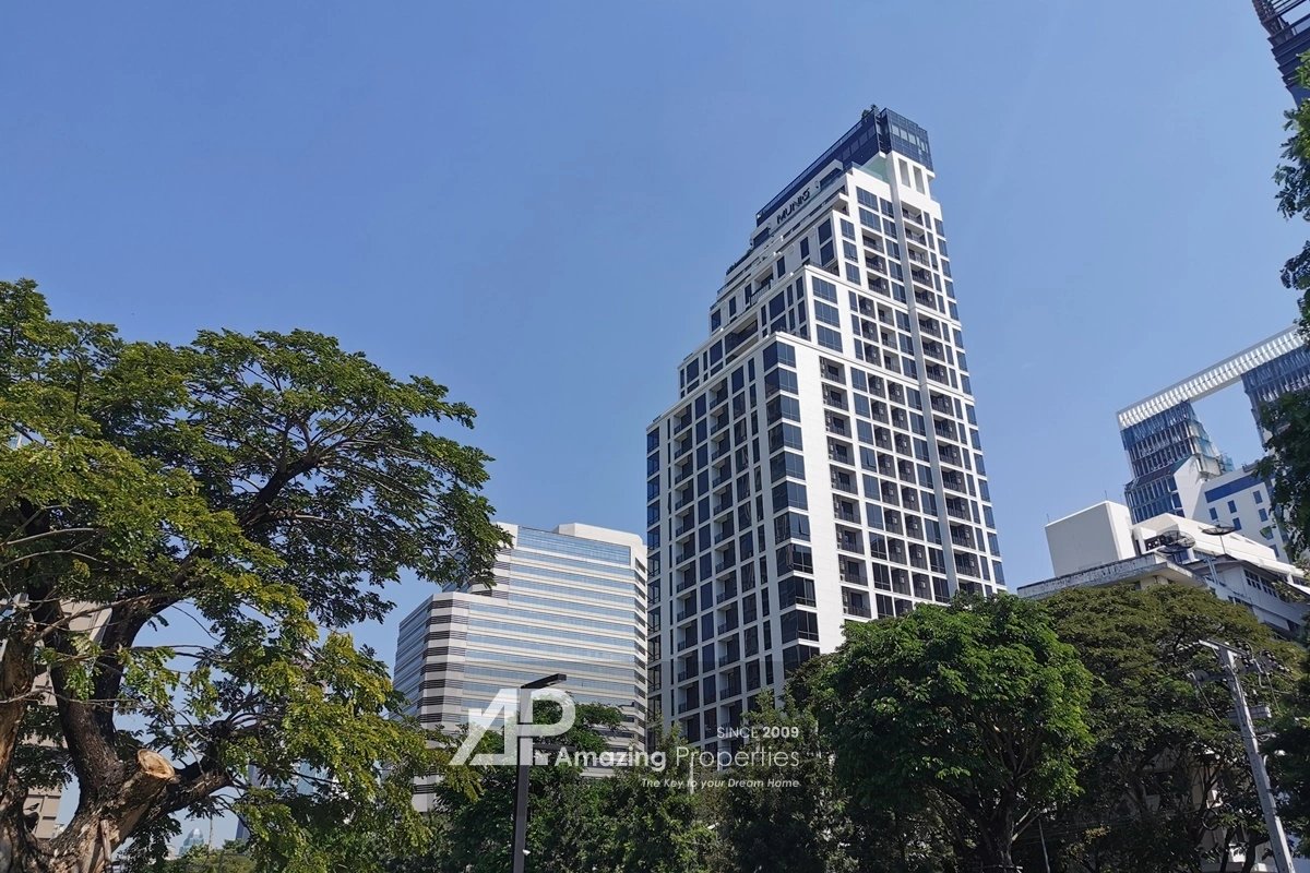 MUNIQ Lang Suan