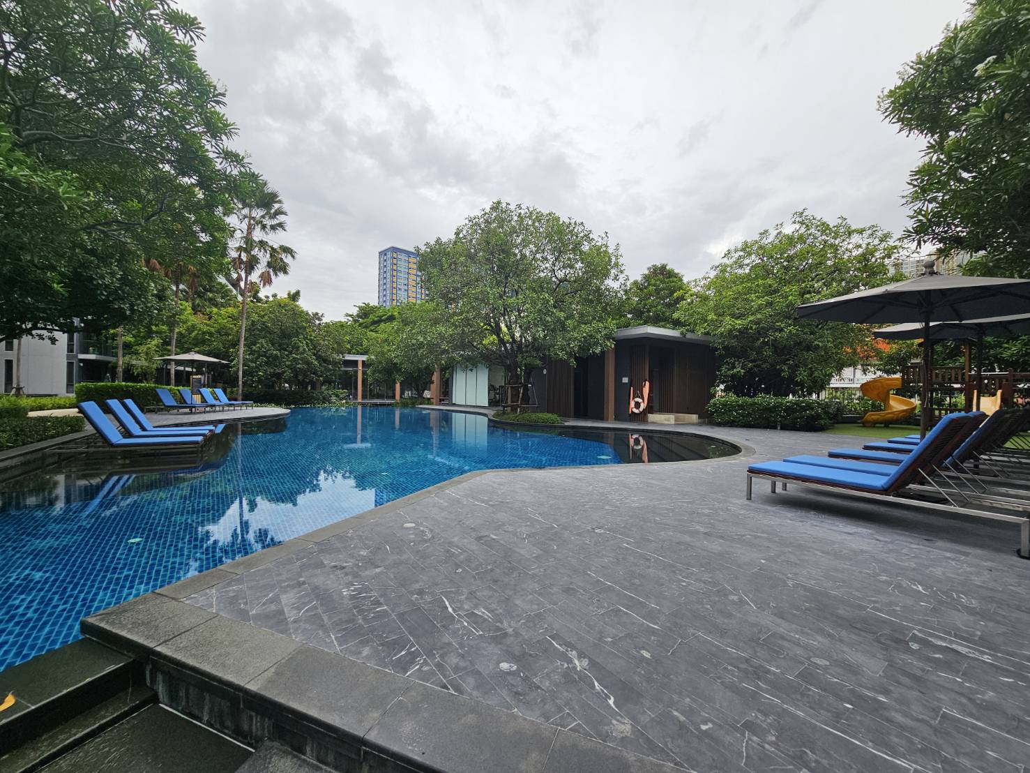Park Court Sukhumvit 77