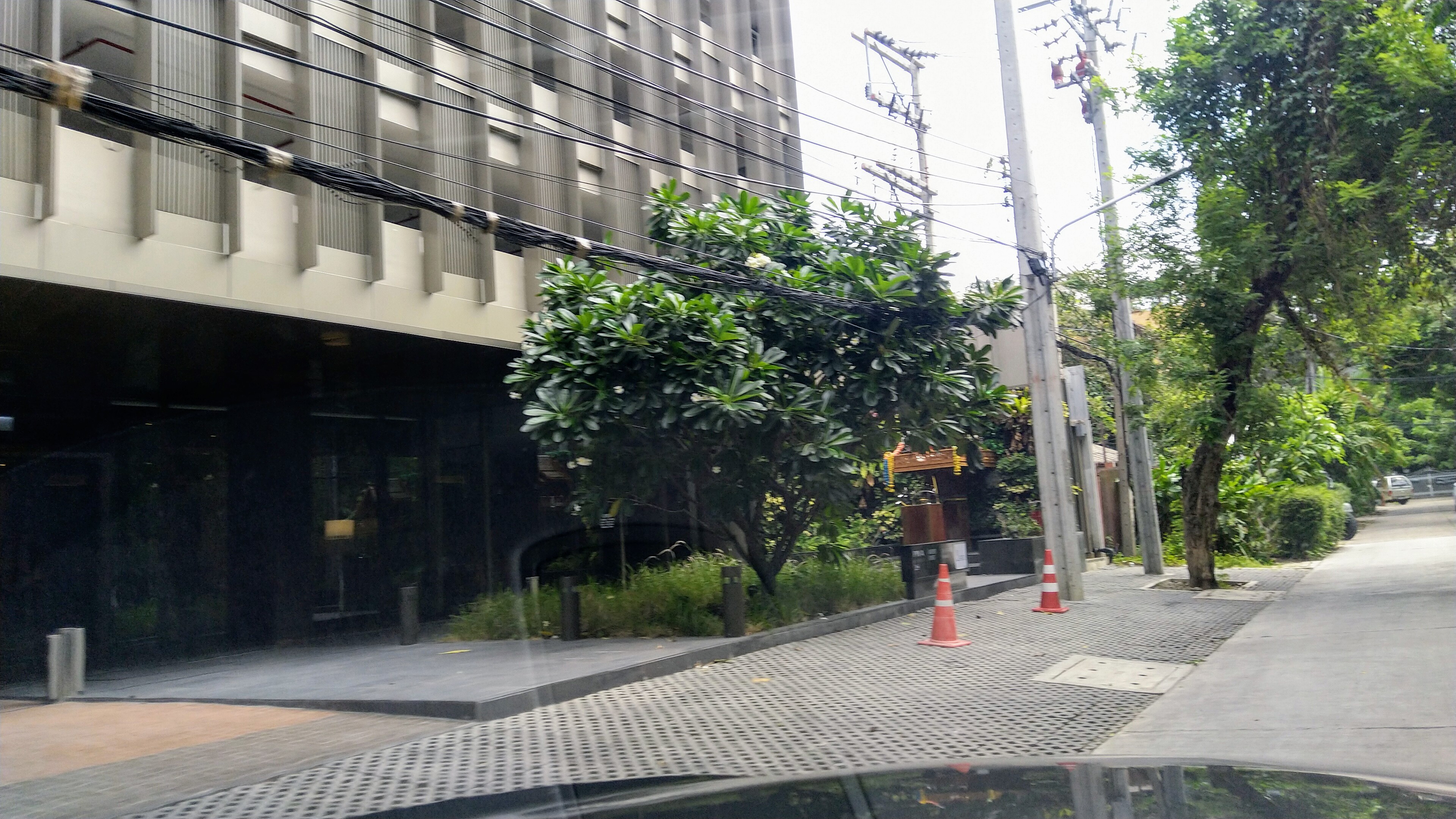 PIYA RESIDENCE 28
