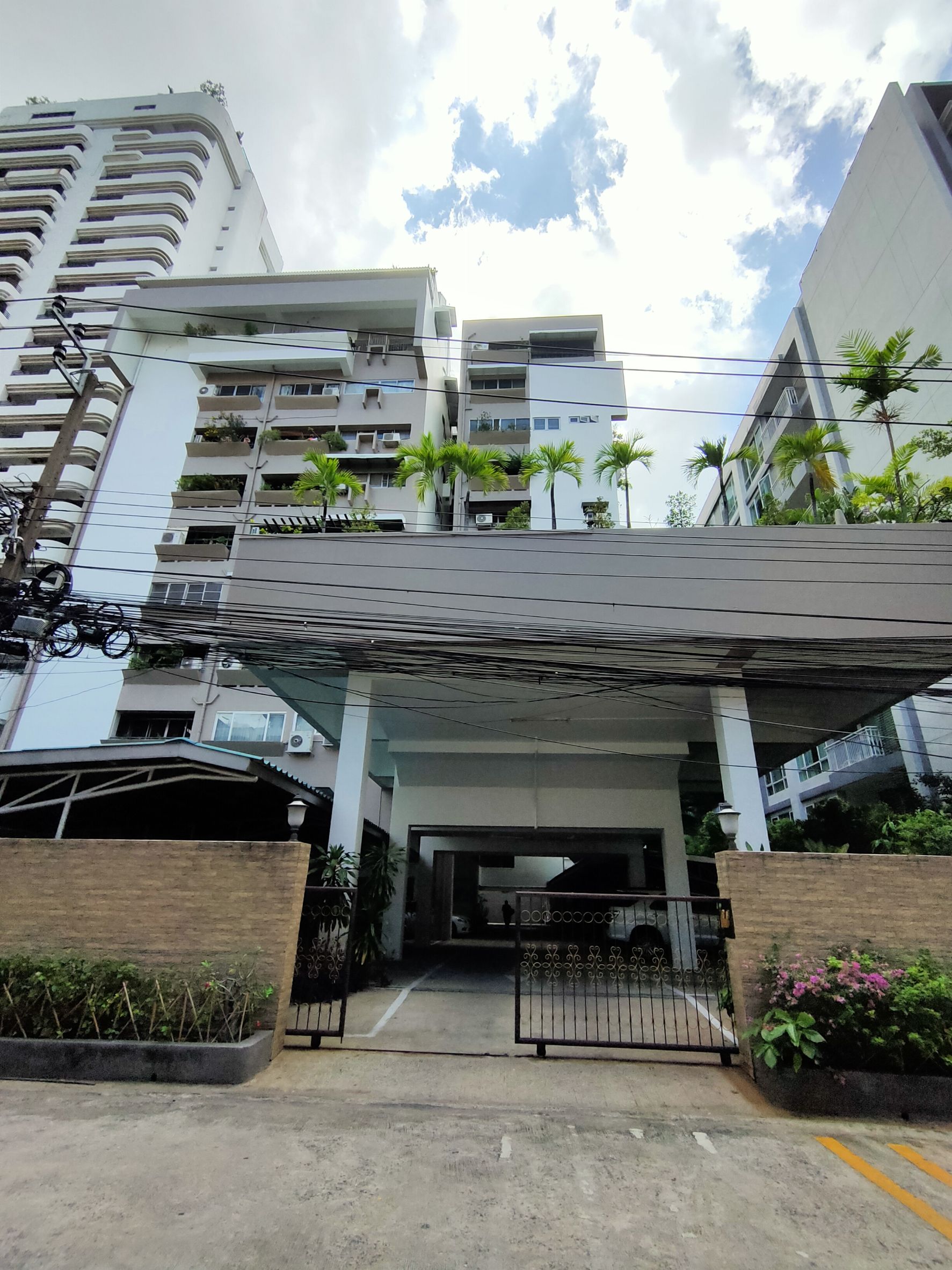 Siam Penthouse 1 Condominium