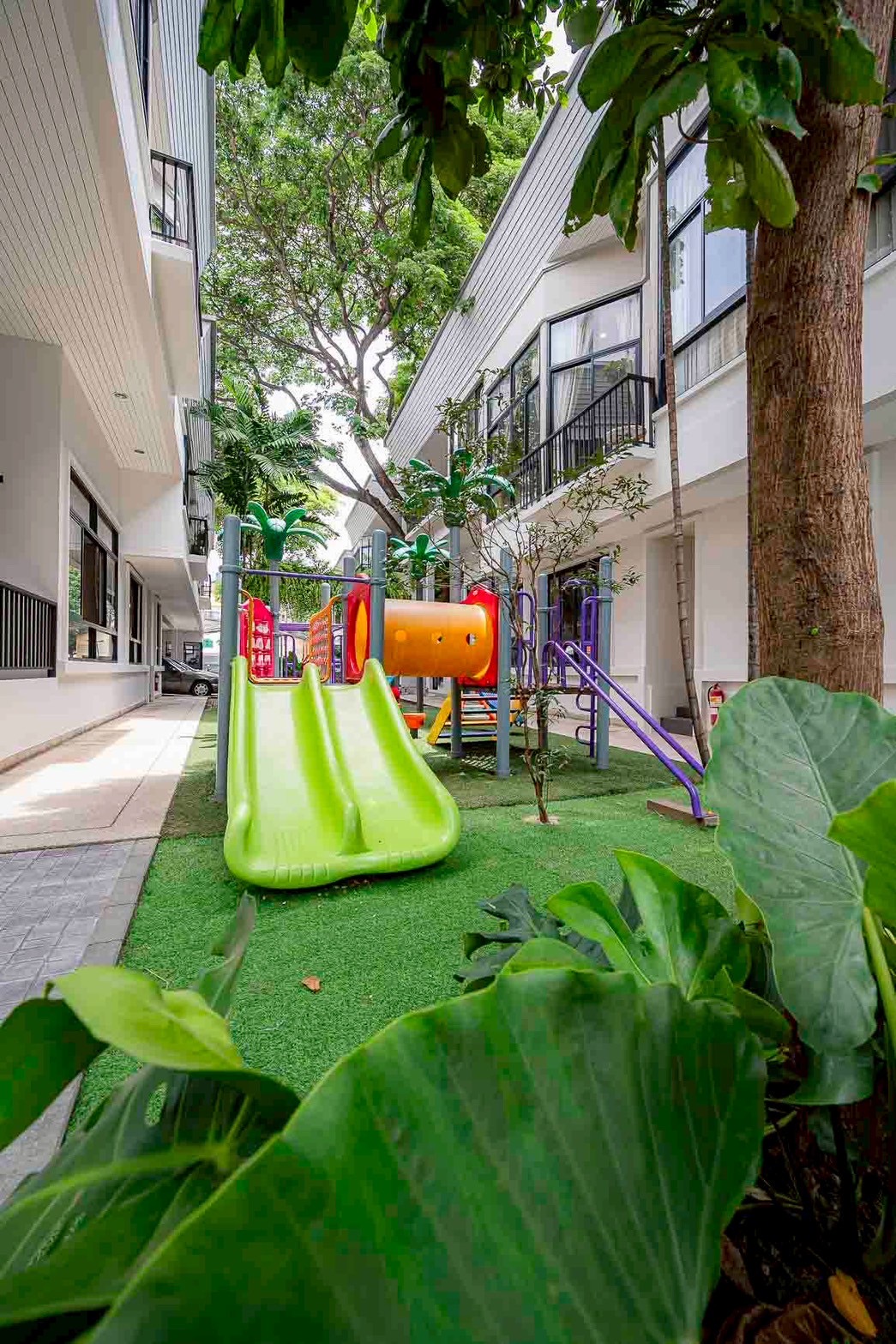 SW38 Place